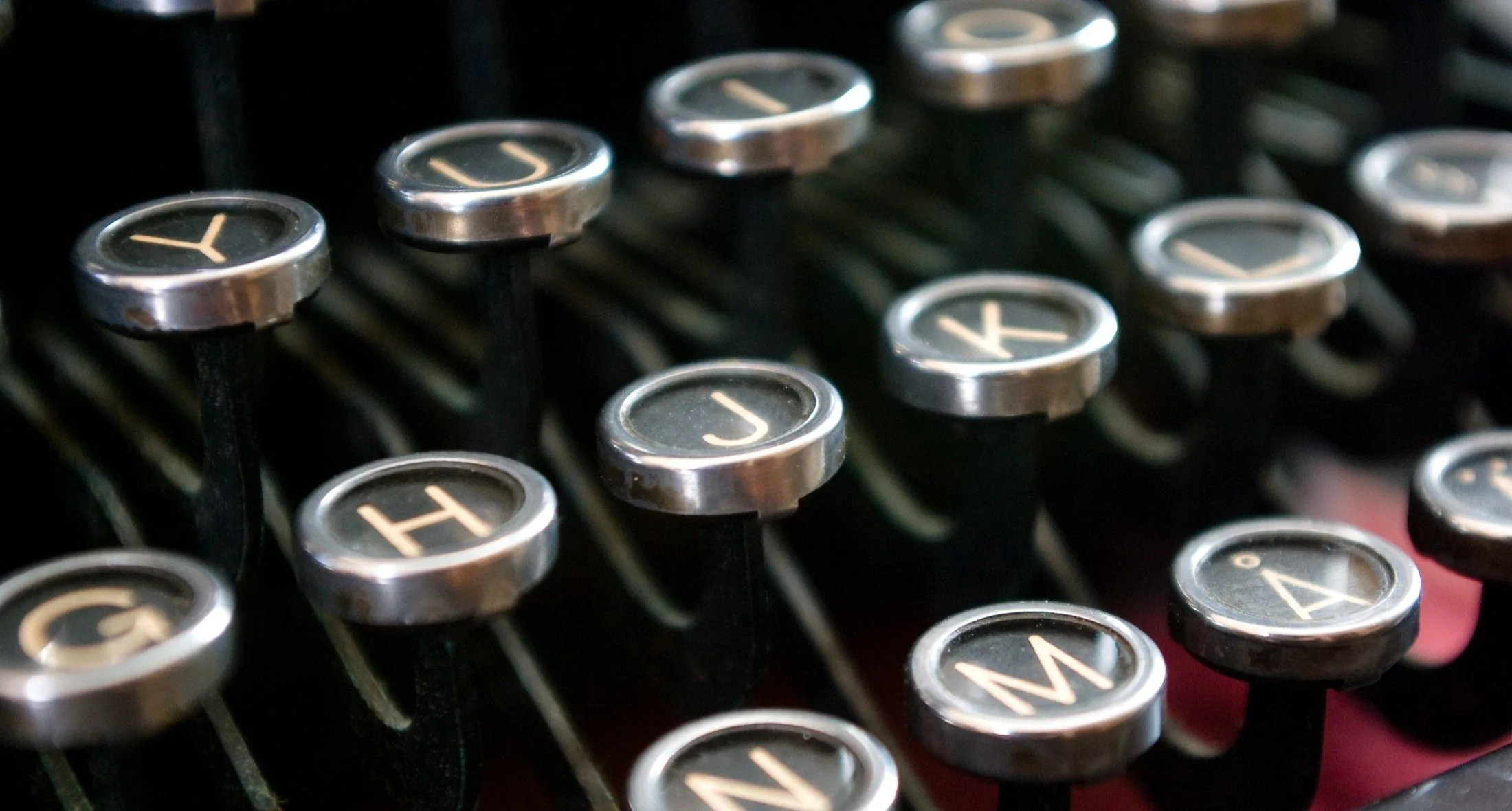 stockvault-typewriter-keys207817.jpg