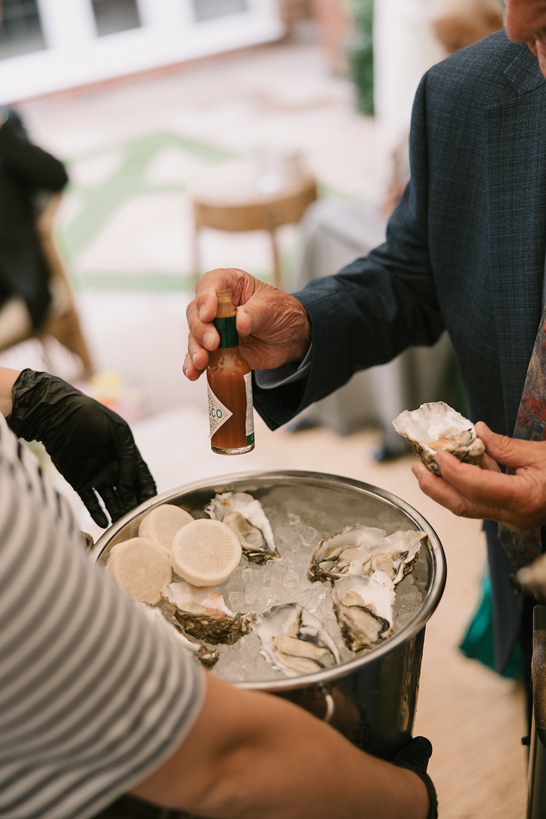 Shucked oysters Hampshire