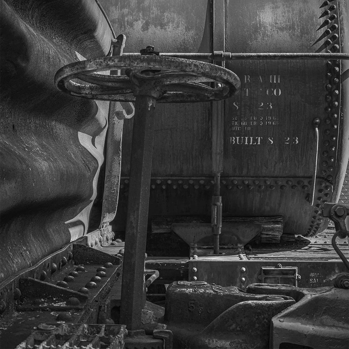 Break Wheel, Tanker Car, Couplings, Nelsonville, Ohio