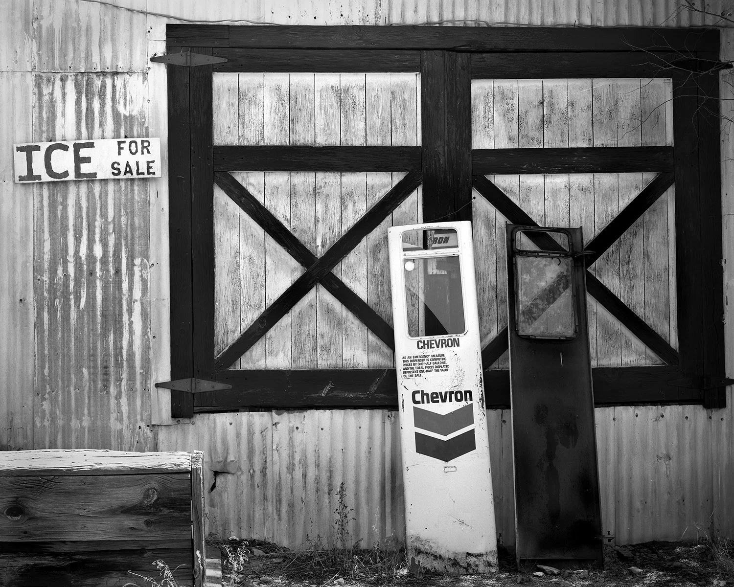 Ice For Sale, Chevron, Madrid, New Mexico