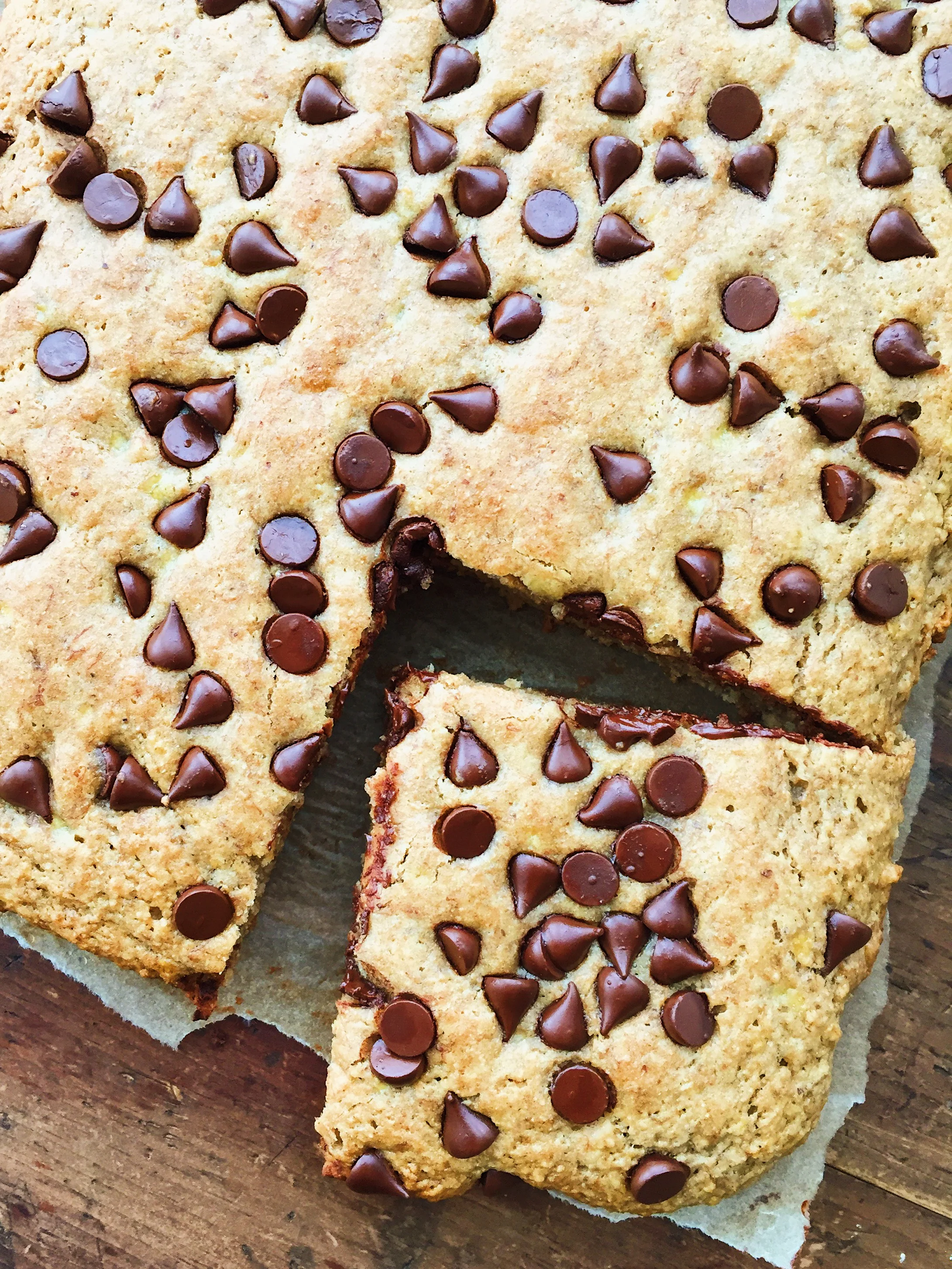 Peanut Butter Banana Chocolate Chip Snacking Cake