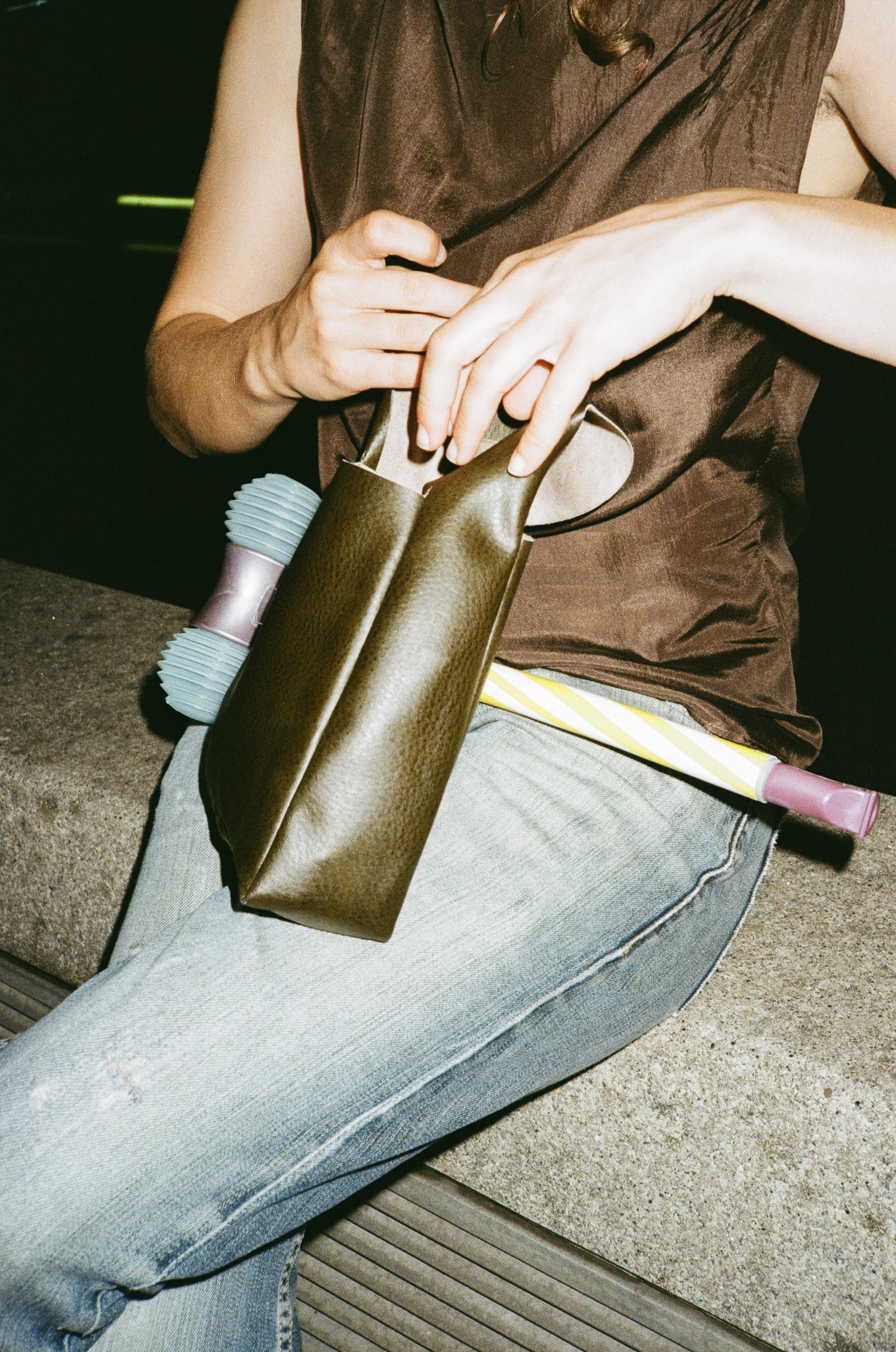 06910018-2.jpg