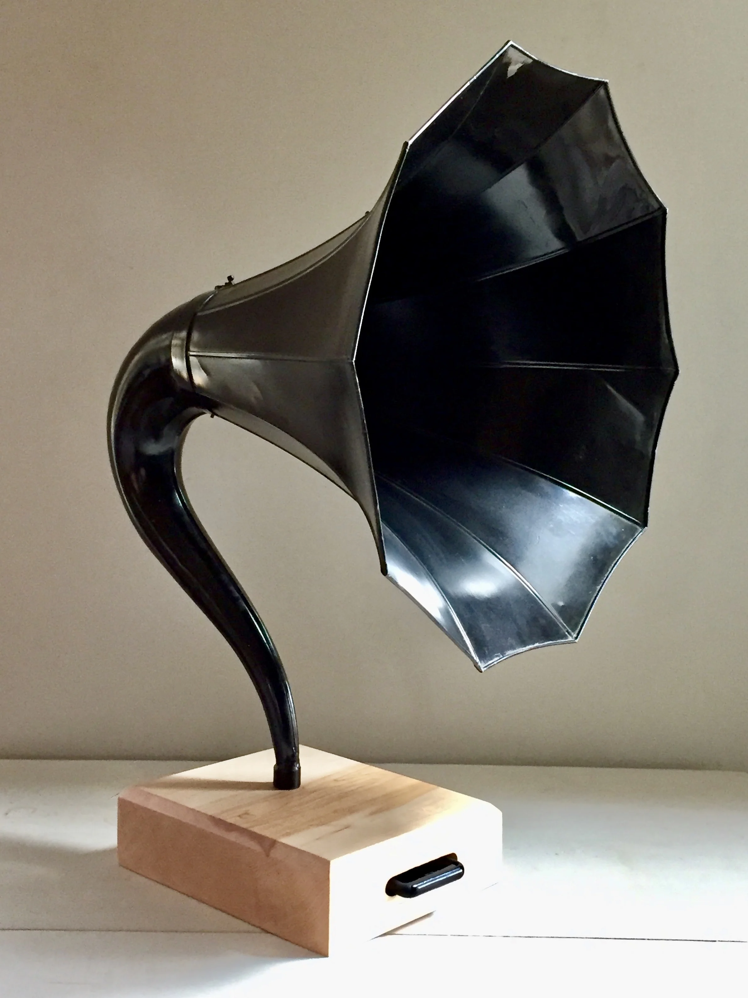 Siren #161: Black Swan