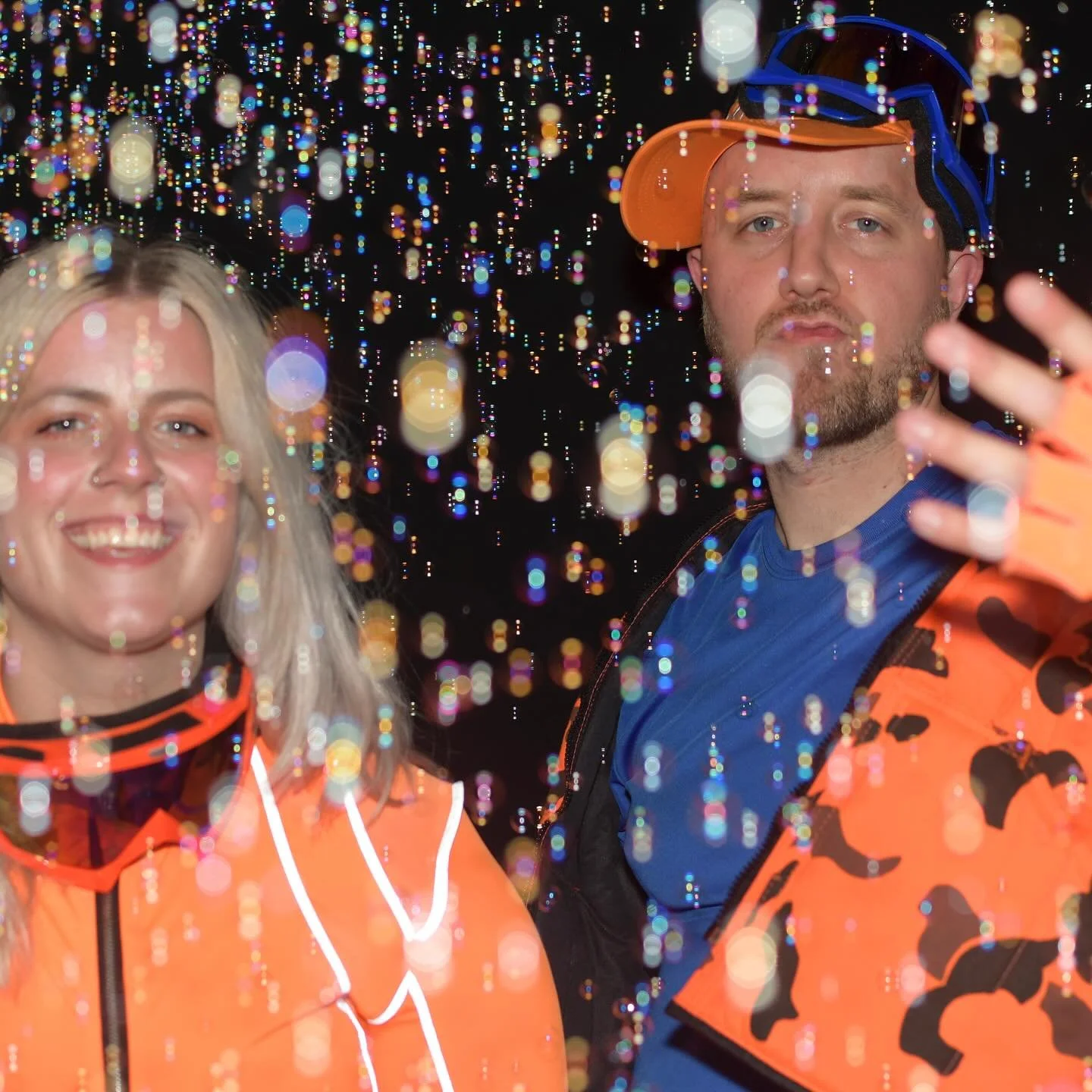 FIRST @FIZZY_FRESH_ SHOW TONIGHT

MIDNIGHT AT @OLDYELLERDETROIT

HIT US UP FOR THE ADDRESS 💙🫧🧡