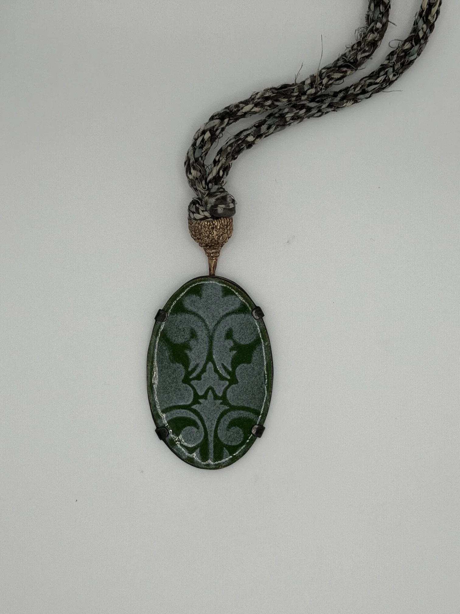 bonnie banks necklace.jpeg