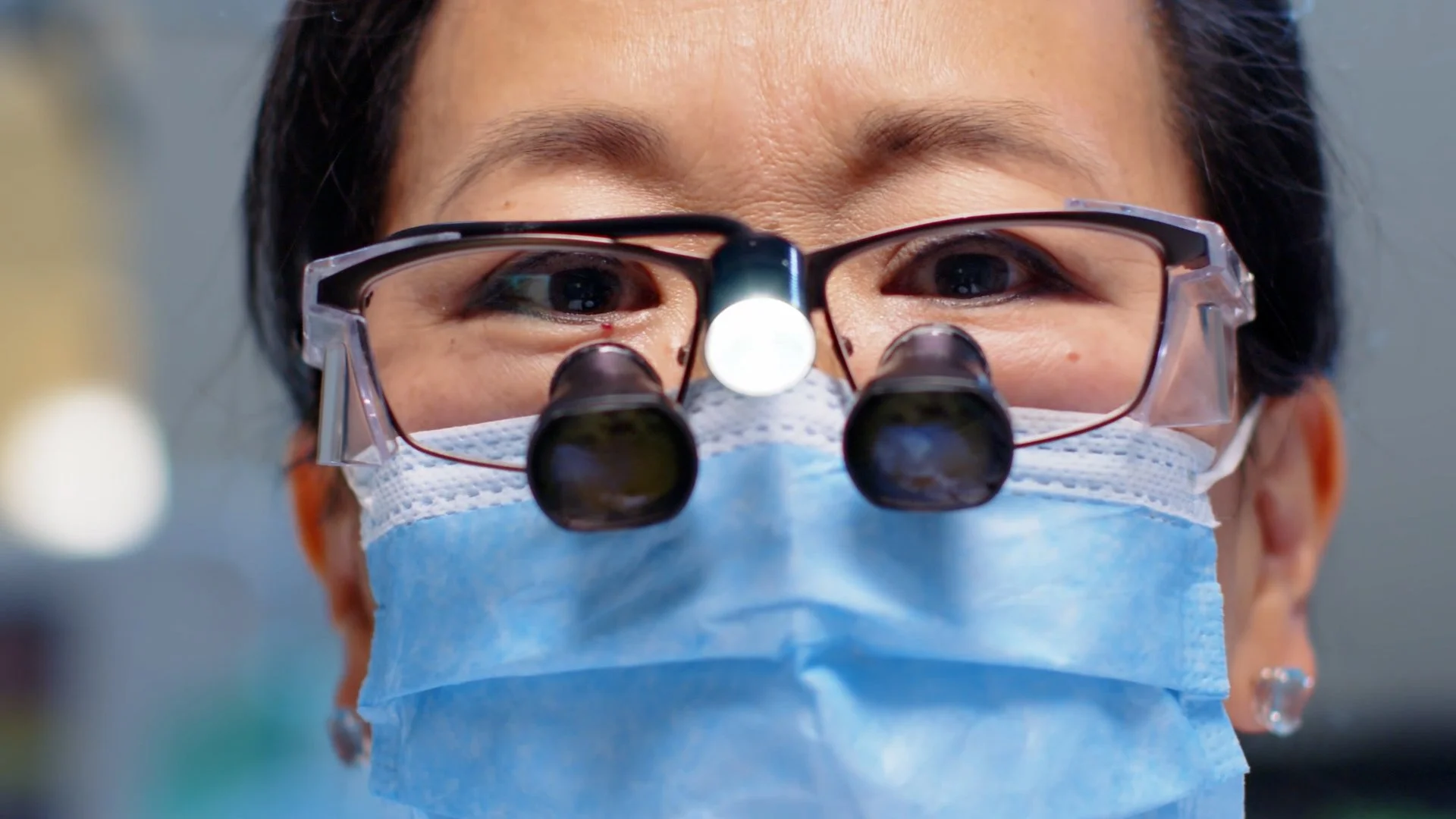 DBA GlassesLight2c.jpg