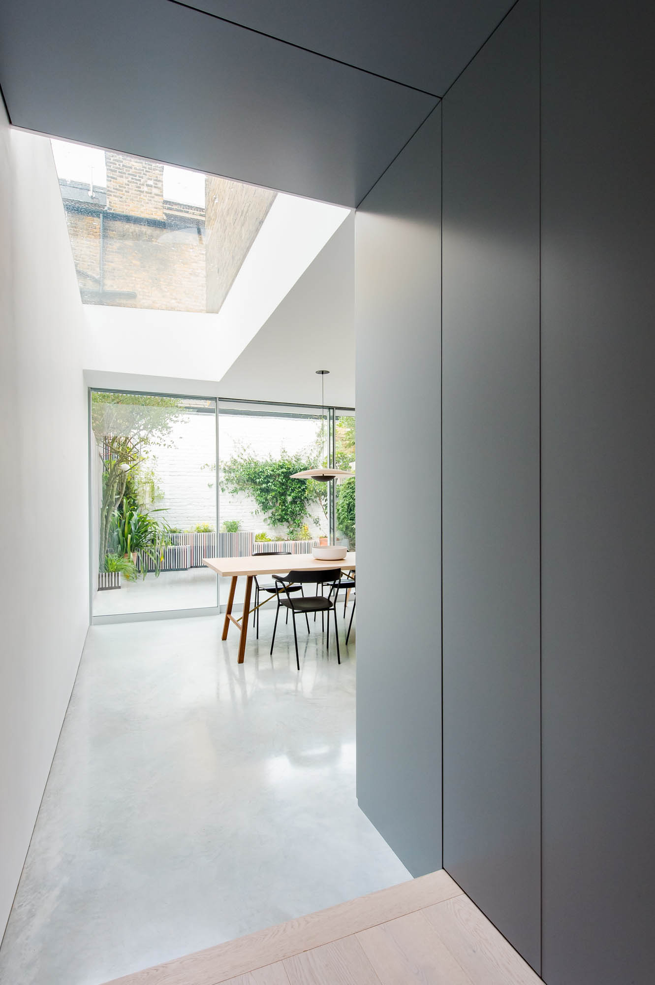 02_SODA_STRIPE HOUSE_AFTER_side extension and skylight.jpg