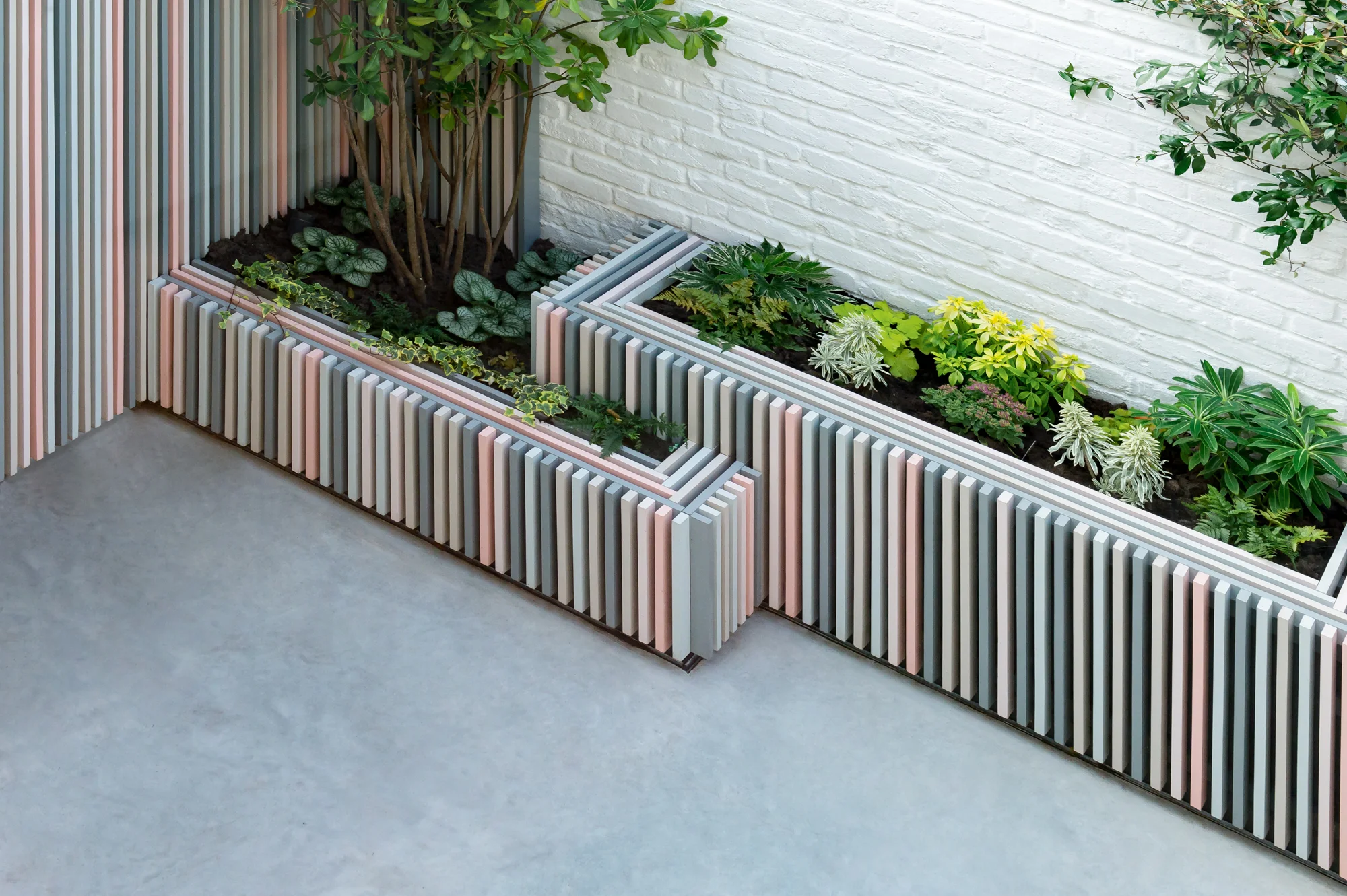 10_SODA_STRIPE HOUSE_AFTER_planters.jpg