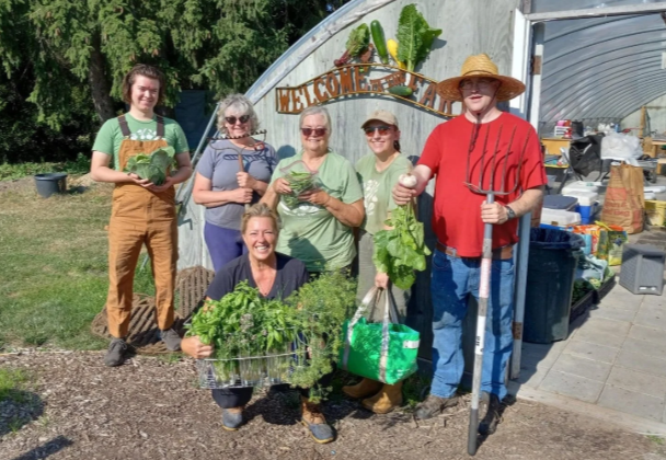 Photo of volunteers