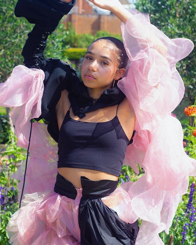 The one and only RADA @radababyy 🧚🏽&zwj;♀️ 🌸 👑 from @aethermagazine Issue 14 ✨Styling &amp; words by @chelsea_siobhan, MUA @aoife.cullen 💄 shot by @miasakai95 🦋
☆
&lsquo;We can only describe Rada&rsquo;s music as, well.. Rada. &lsquo;Above it&r