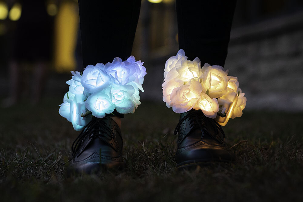 bluum-LED-flower-crown-wearable-shoes.jpg