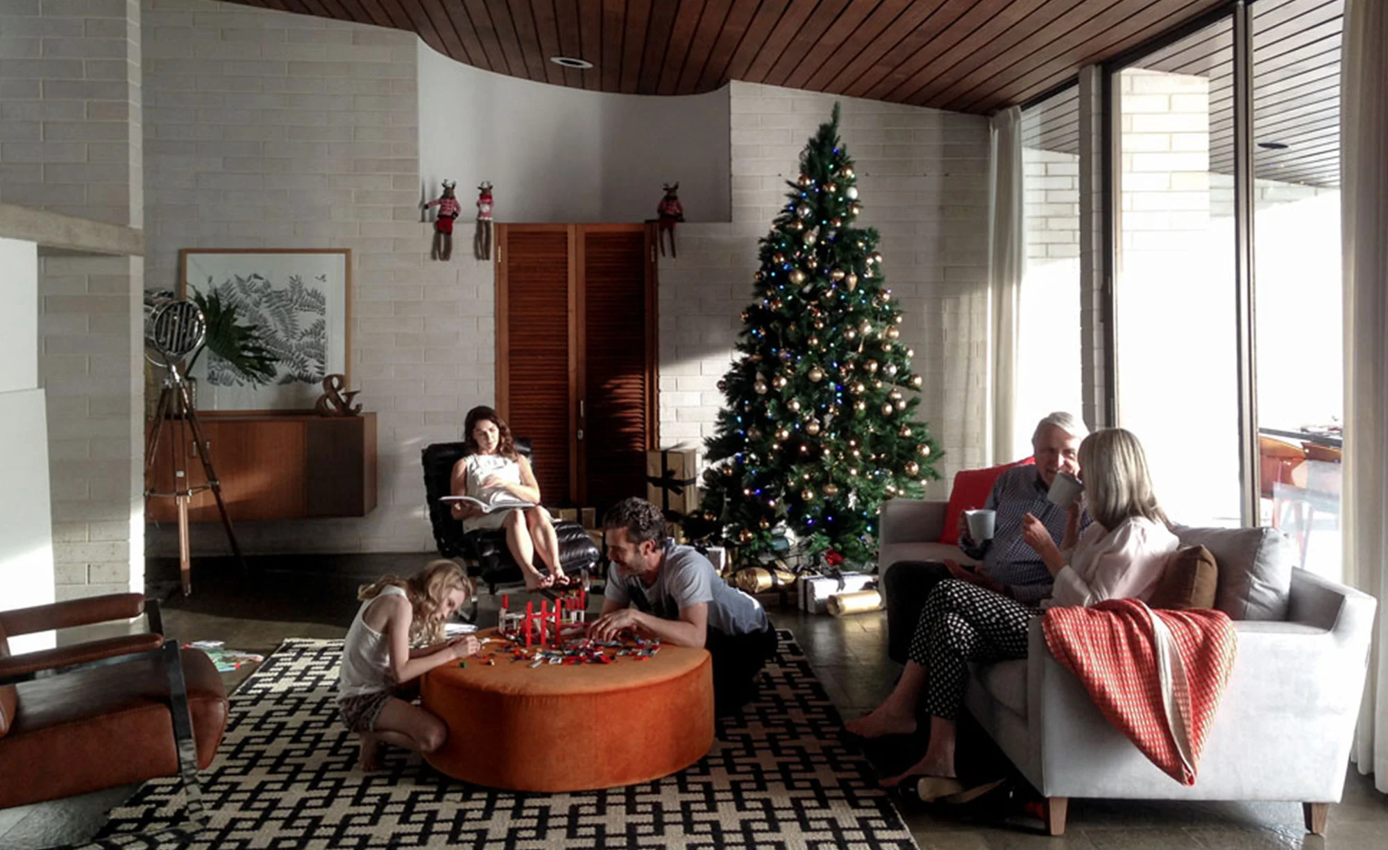 ART DIRECTOR & COSTUME DESIGNER: DAVID JONES CHRISTMAS CAMPAIGN 2014