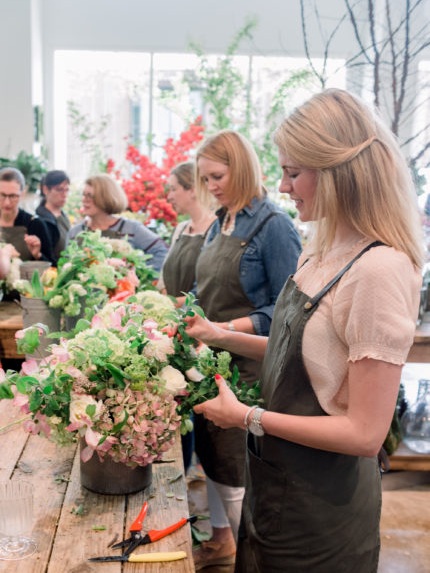 Featured image of post Floral Design Classes Near Me / Check out alicia&#039;s floral design book.