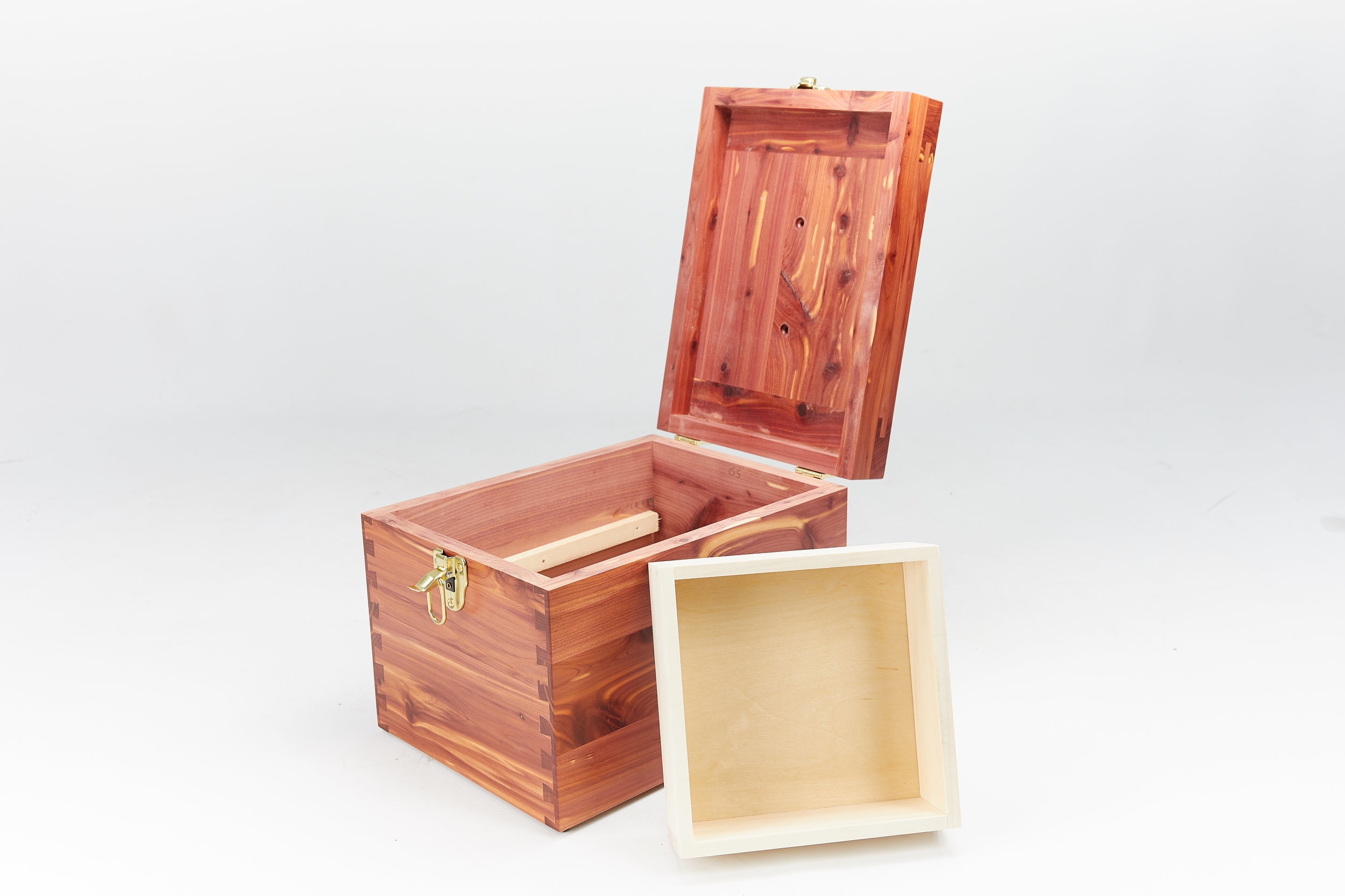 VINTAGE STAFFORD SHOE SHINE KIT/BOX--GOOD SHAPE-INCLUDES CONTENTS-DOVETAIL  BOX