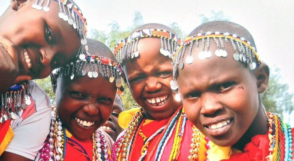 smiling-Kenyan-children.-Kenya-Tourist-Board-e1475821858485.jpg