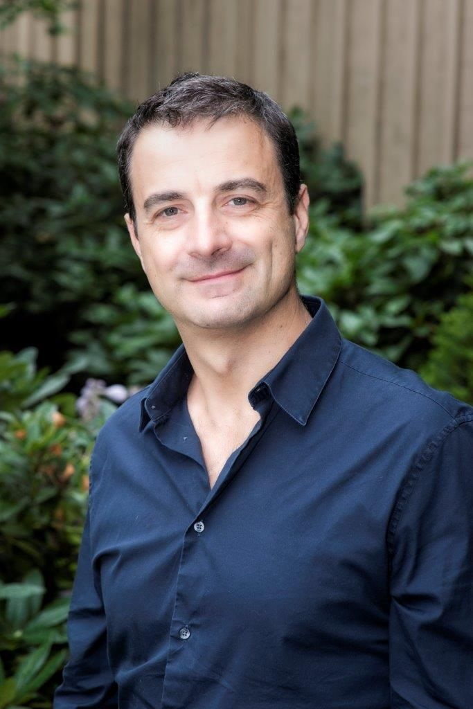 Daniel Kalla.png