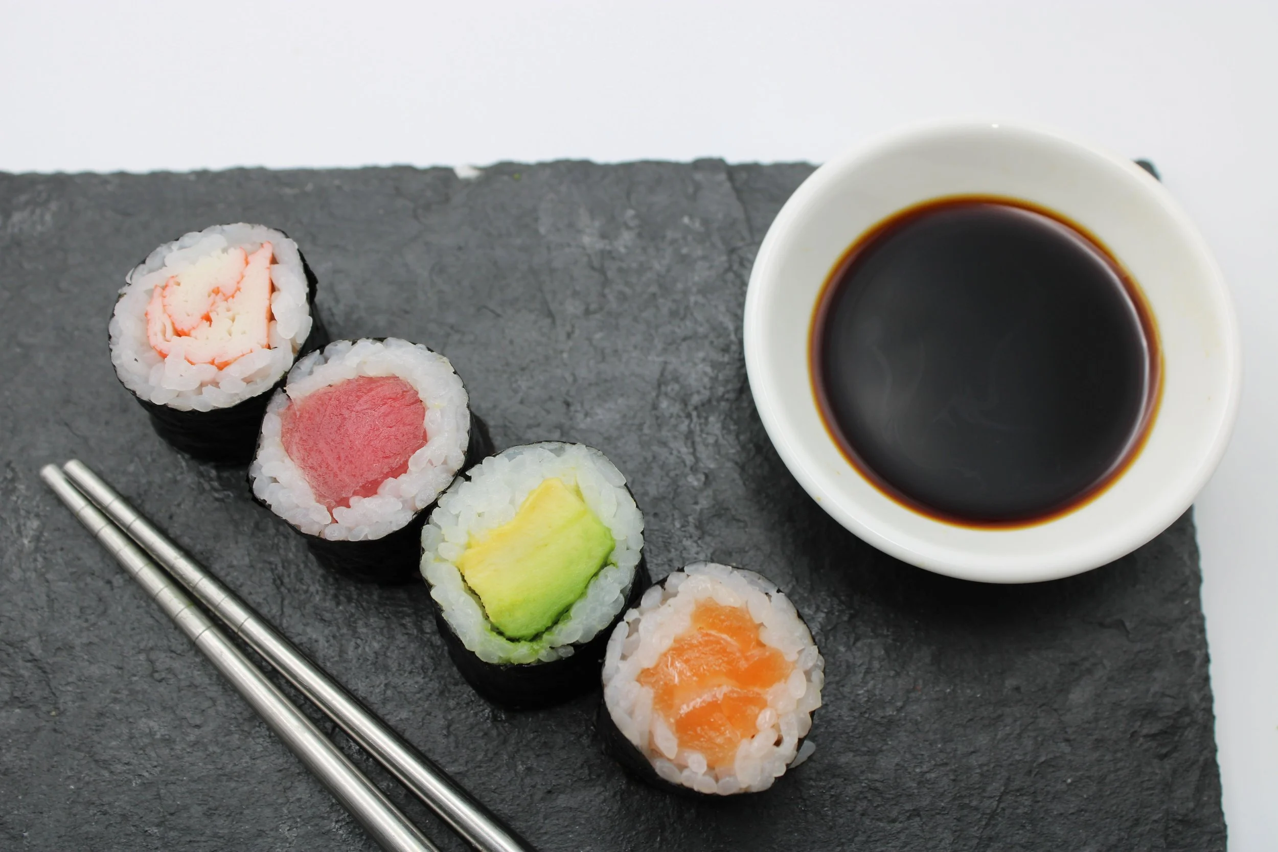 HOSO_Rolls_BlackPlate.jpg