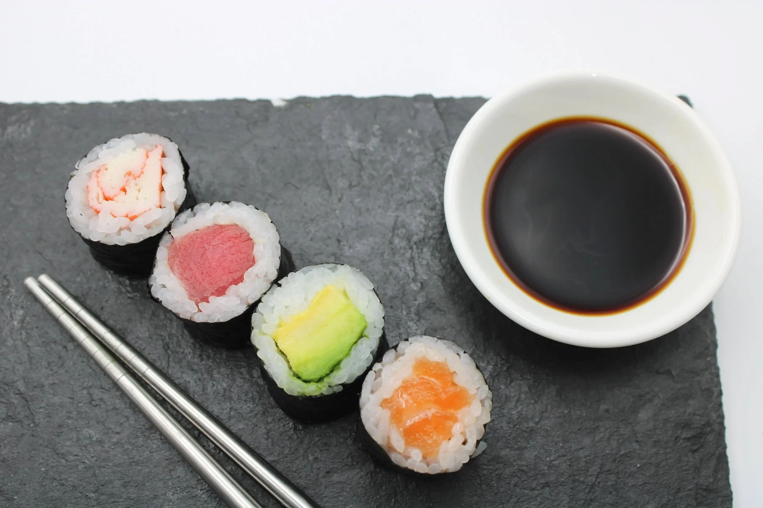 HOSO_Rolls_BlackPlate.jpg