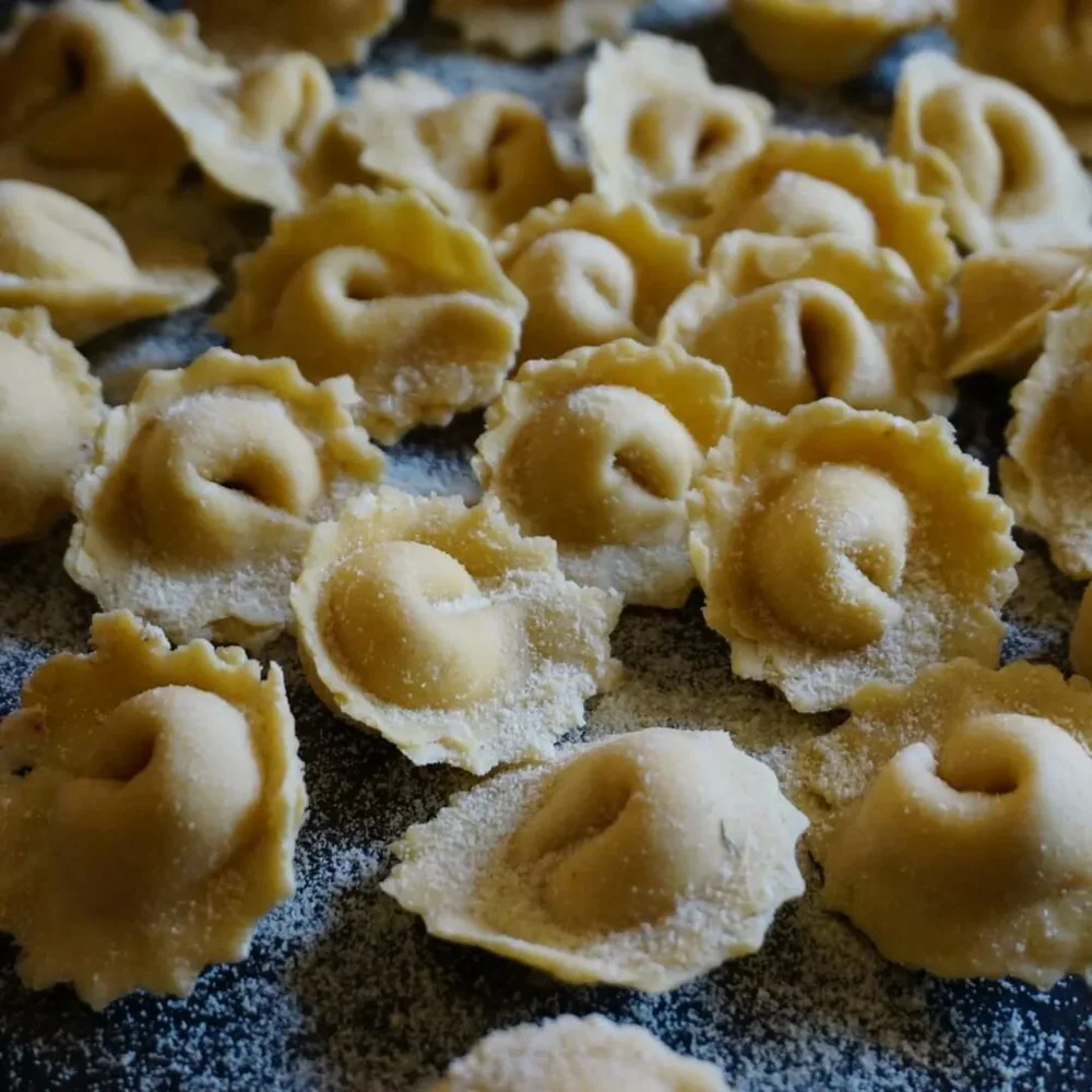 🤤🤤🤤 ricotta-parmesan-caciocavallo tortellini 

San marzano tomato sauce to finish

#pasta #tortellini #pastafresca #sunday #sundaysauce #pastamaking  #cheese #sundayscaries #sundaydinner #sunday