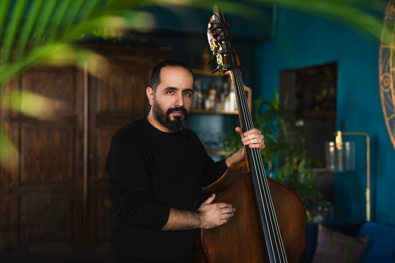 FBTW profile and HP banner and Press Bio.jpg