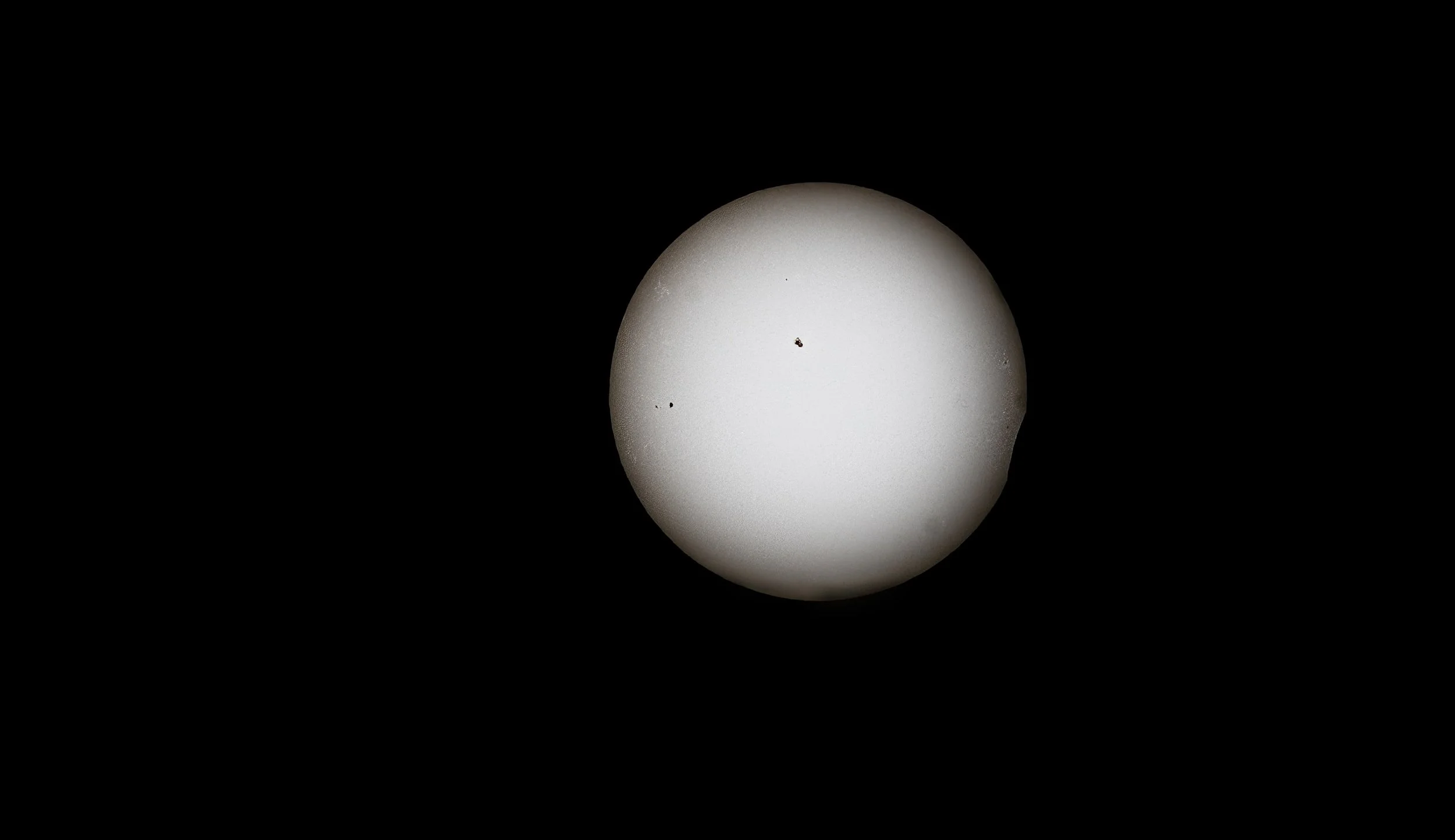 eclipse_2024_102-SharpenAI-Motion.jpg