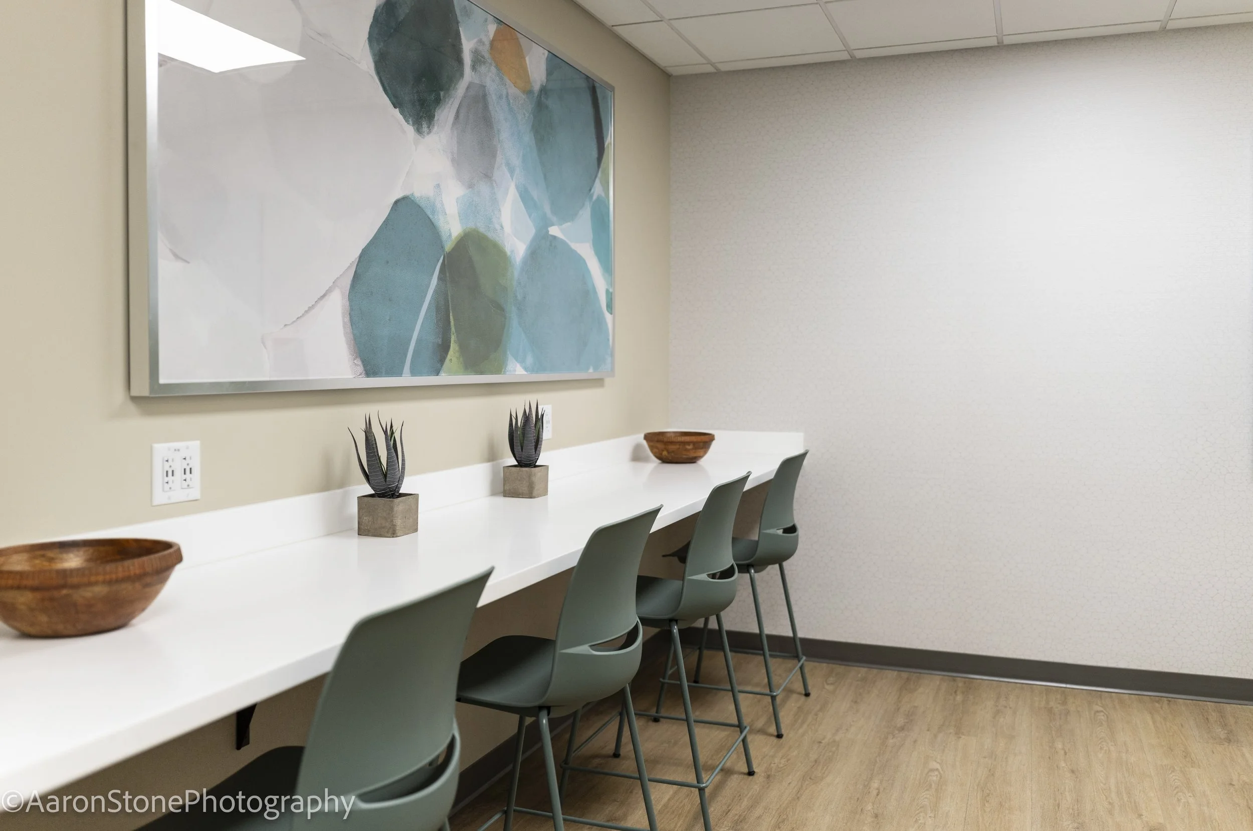 CORNERSTONE_145.jpg