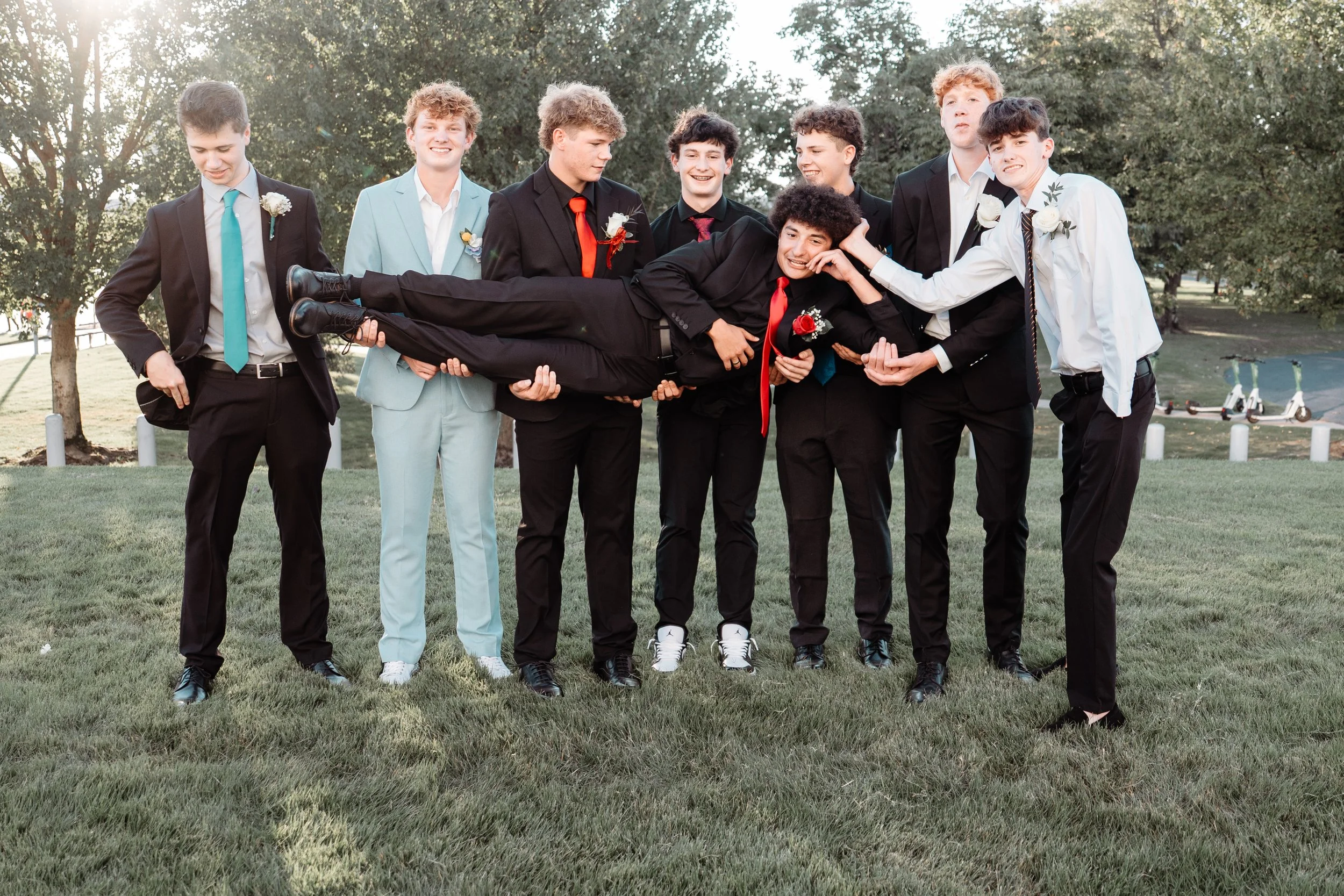 hoco_128.jpg