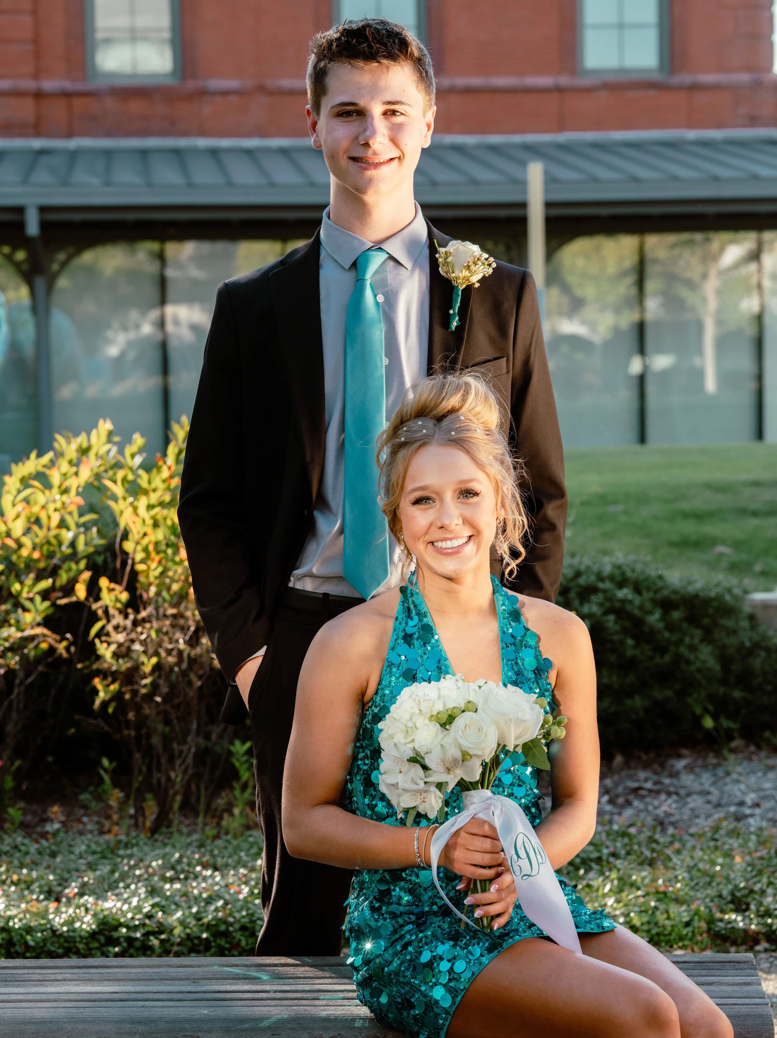 hoco_240.jpg