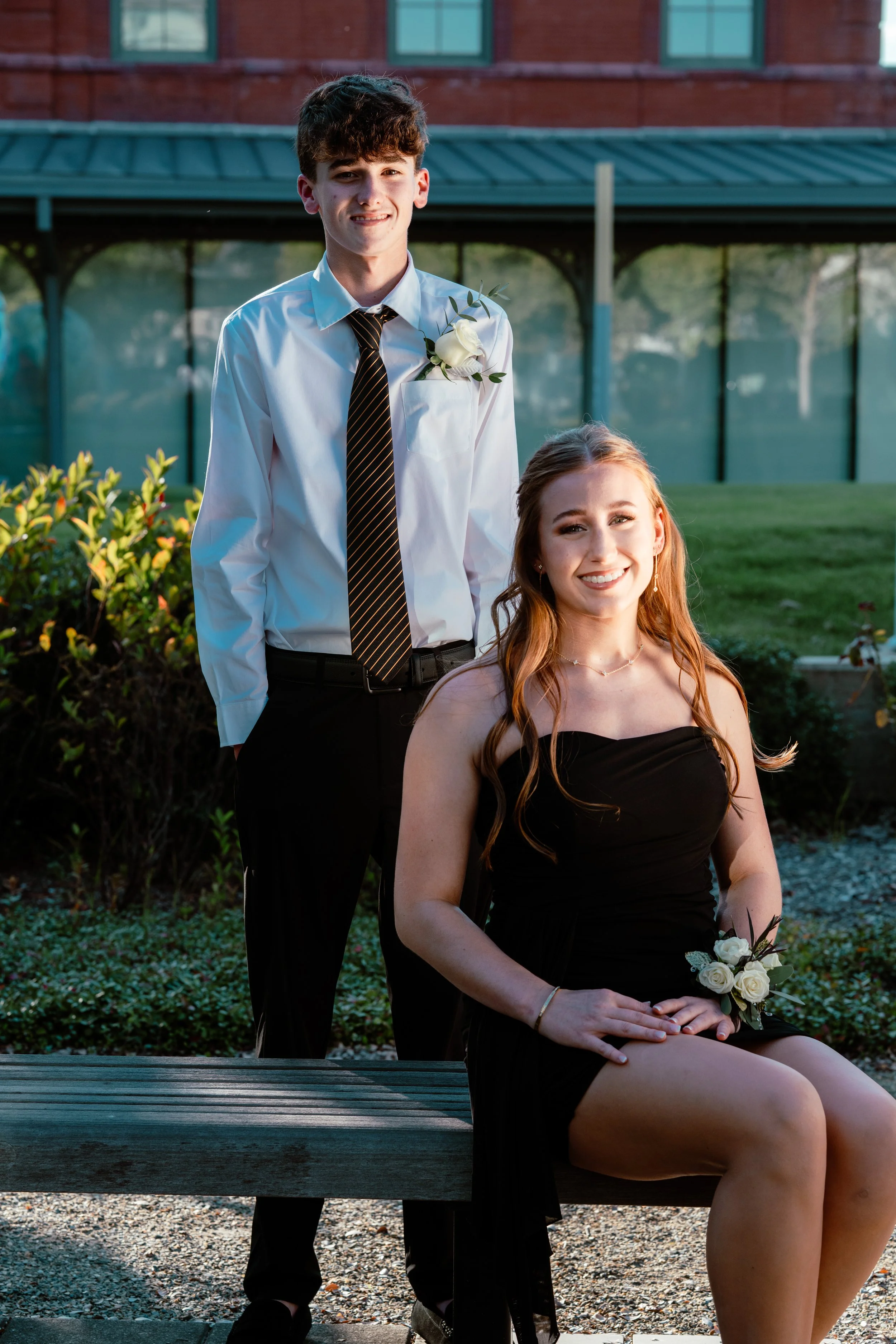 hoco_260.jpg