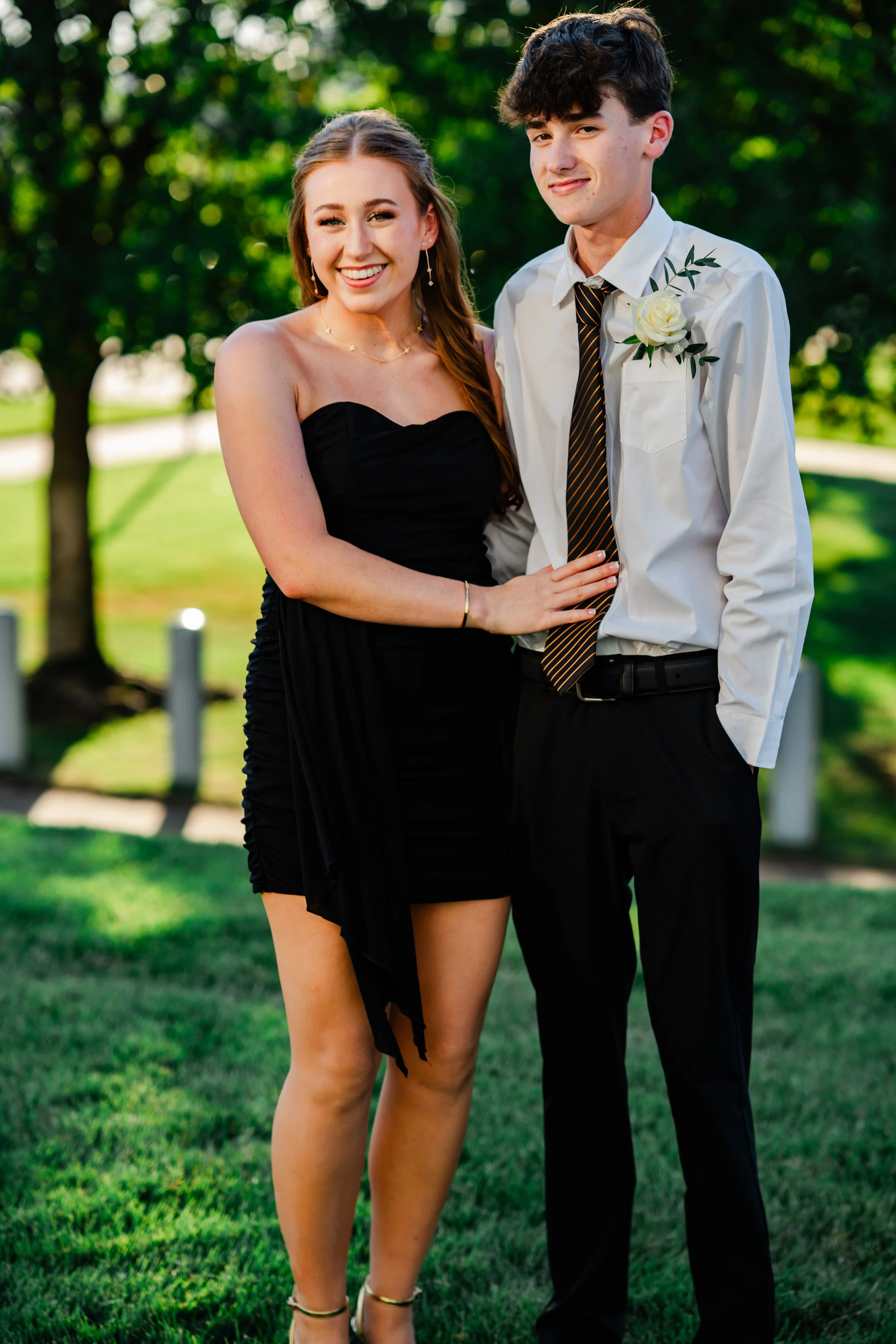 hoco_370.jpg