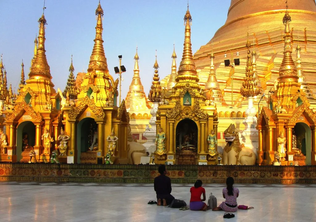 Mynamar Travel