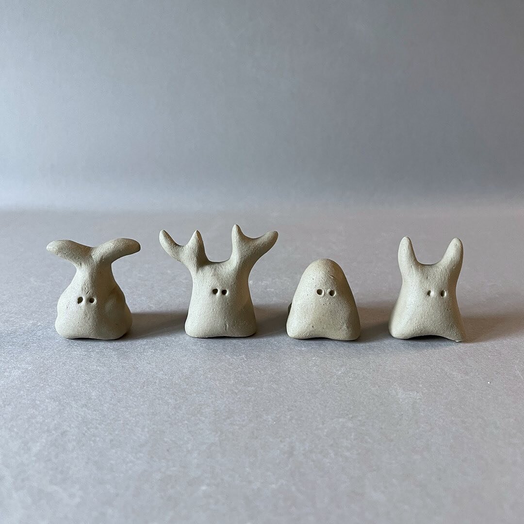 Little mooglies. I&rsquo;ll be at the ICM @diyartmarket on Sunday the 1st of October in Copeland Park, Peckham, come say hi 👋
.
.
.
#ceramics #toy #sculpture #clay #diyartmarket