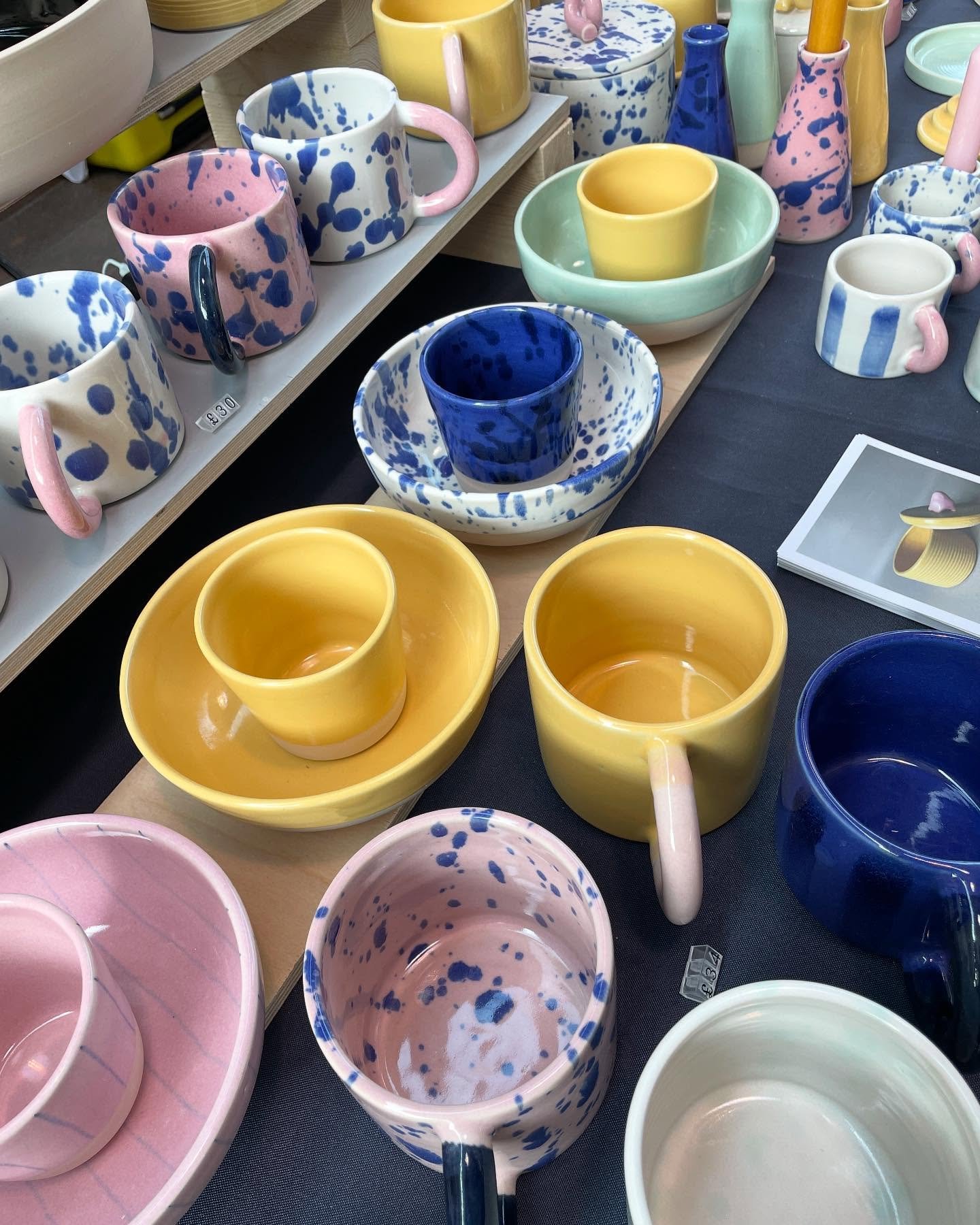 Thanks to everyone who came to crafty fox yesterday and picked up a little something and also big thanks to all @craftyfoxmarket ☀️🌈
.
.
.
#loveceramic #ihavethisthingwithceramics #ceramicart #ceramics #ceramicdesign
#clay #contemporaryceramic #mode