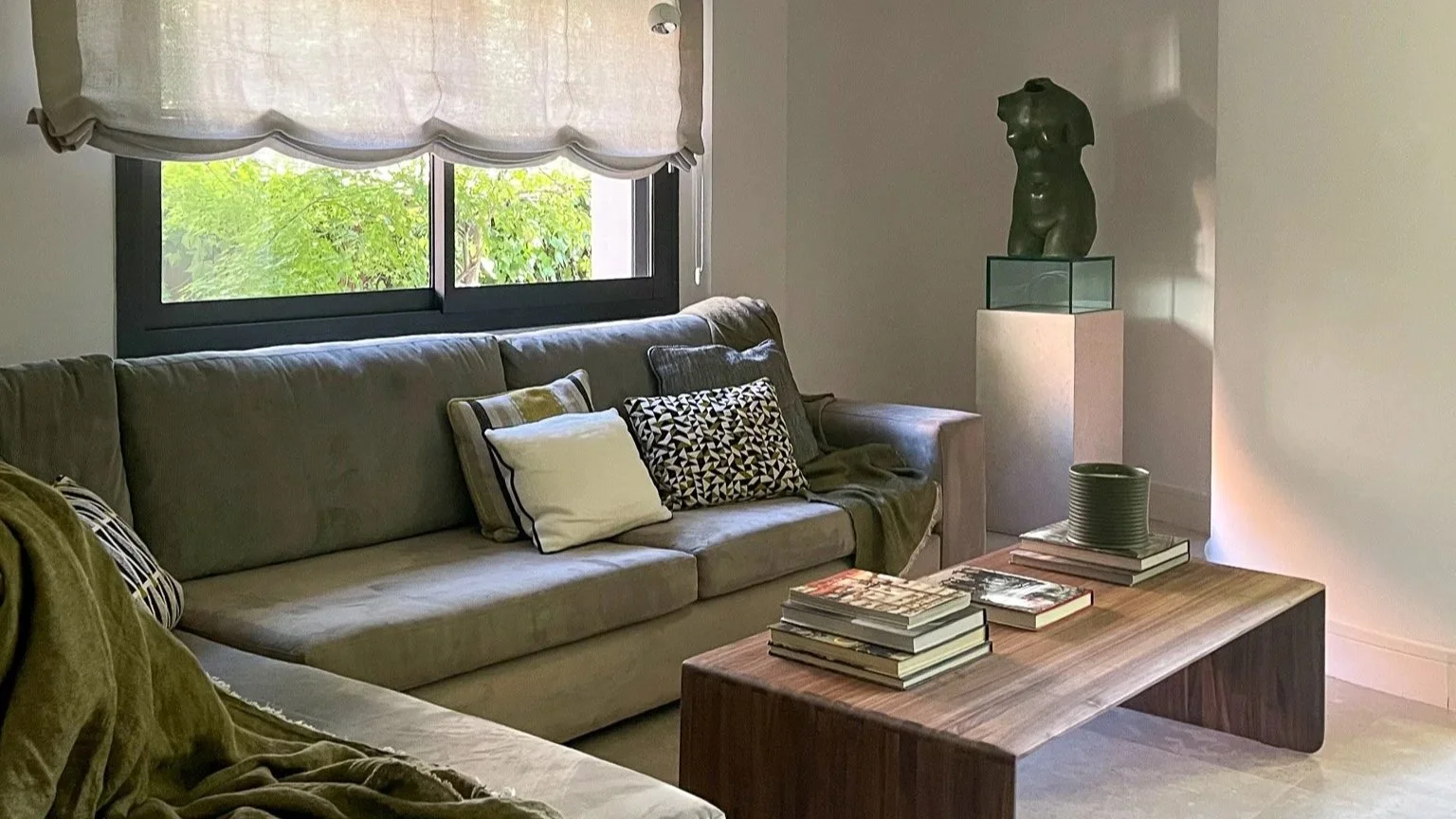 Proyecto+integral+estilismo-+salo%CC%81n_Madrid_Barrio_Nueva_Espan%CC%83a_Chamartin_2.jpg