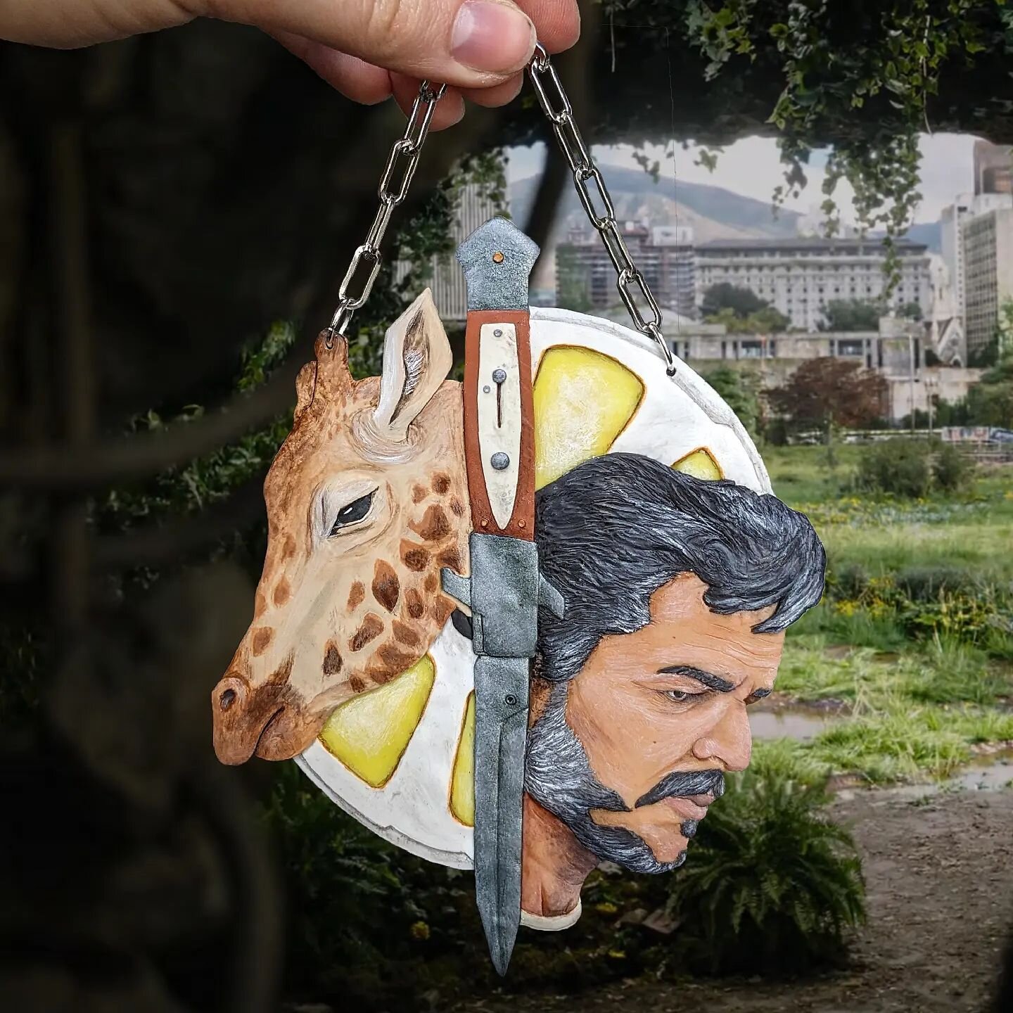 🦒 HBO THE LAST OF US EP.9 🧔

This was very delayed but here it is!! I finally got round to finishing the wall hanging for the last episode and look how cool it turned out! 

I'm so pleased with how I was able to bring this together, I tried my best