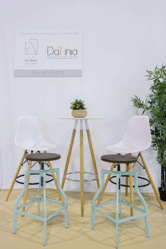 20190530 Stands SIMA-1 - LQ.jpg