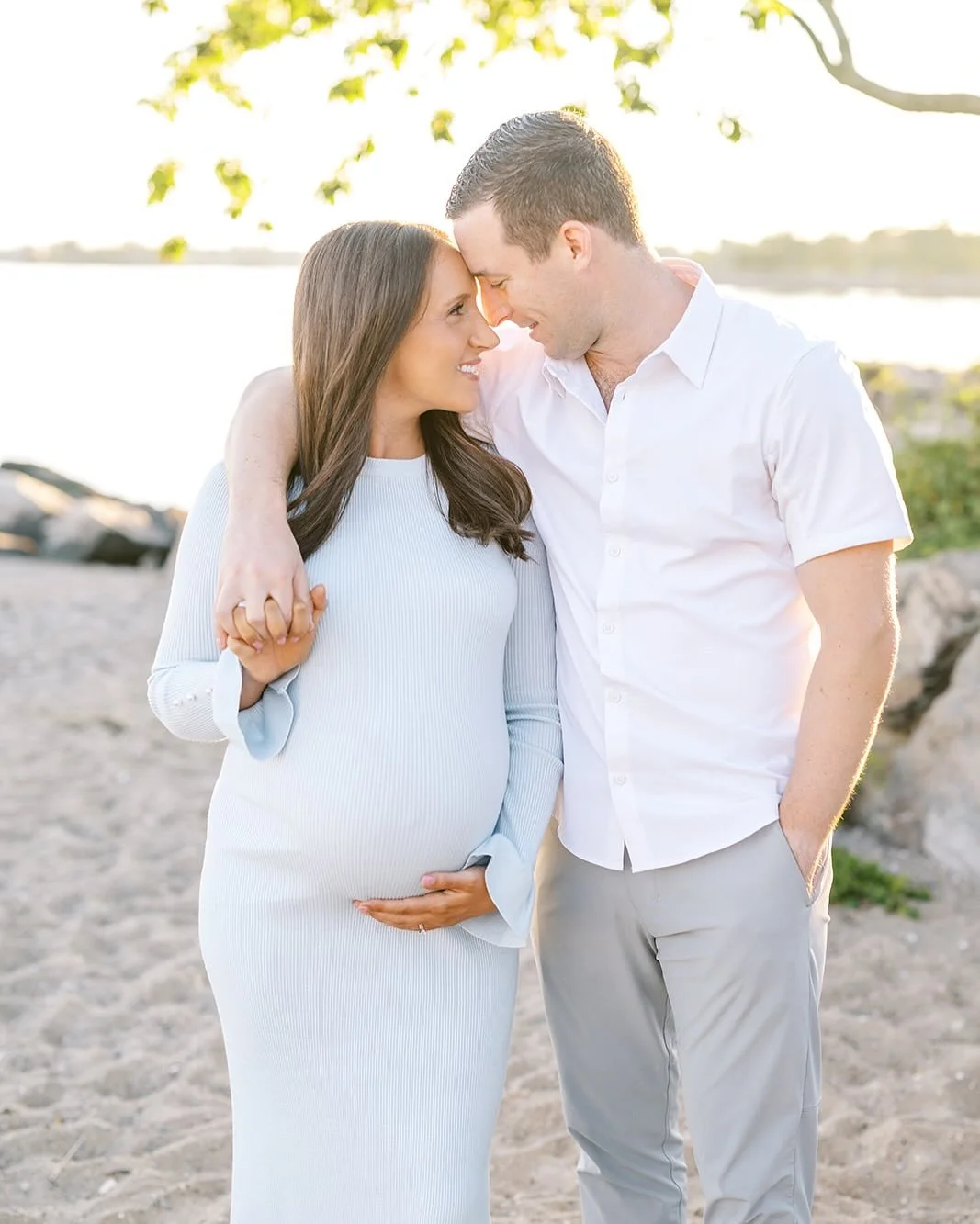 The best is yet to come ❤️ 

#darienmoms #darienphotographer #darienmaternityphotographer #maternityphotographers #ctmaternityphotographer #themotherhoodanthology #thekindredpath #theartistryofmotherhood #newcanaanmoms #newcanaanphotographer #rowayto
