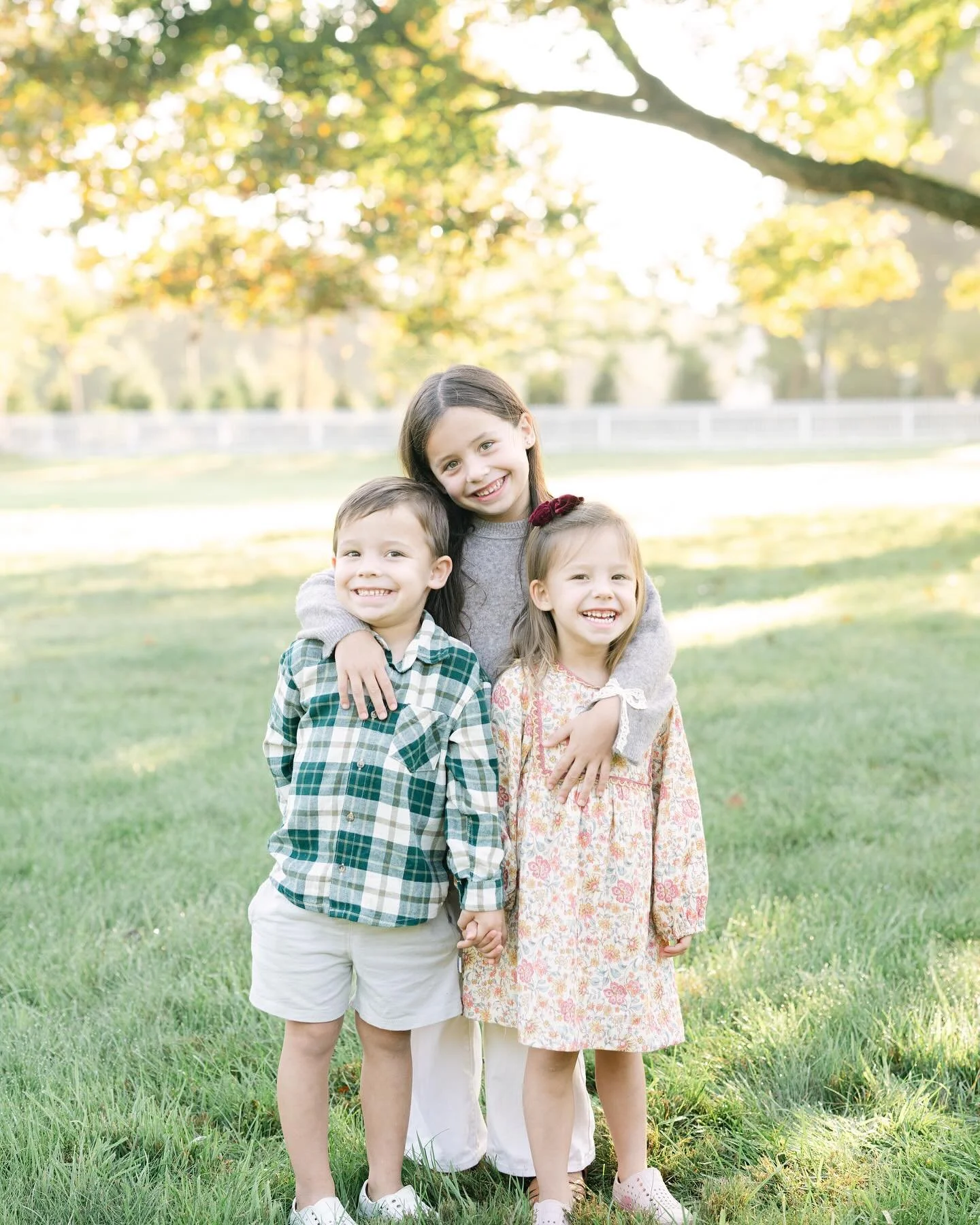 Loved mini sessions at this new location this year! Mather Homestead was a stunning backdrop for so many beautiful families!
#tiffaniphotography1 

#darienmoms #darienphotographer #darienfamilyphotographer #thekindredpath #themotherhoodanthology #new