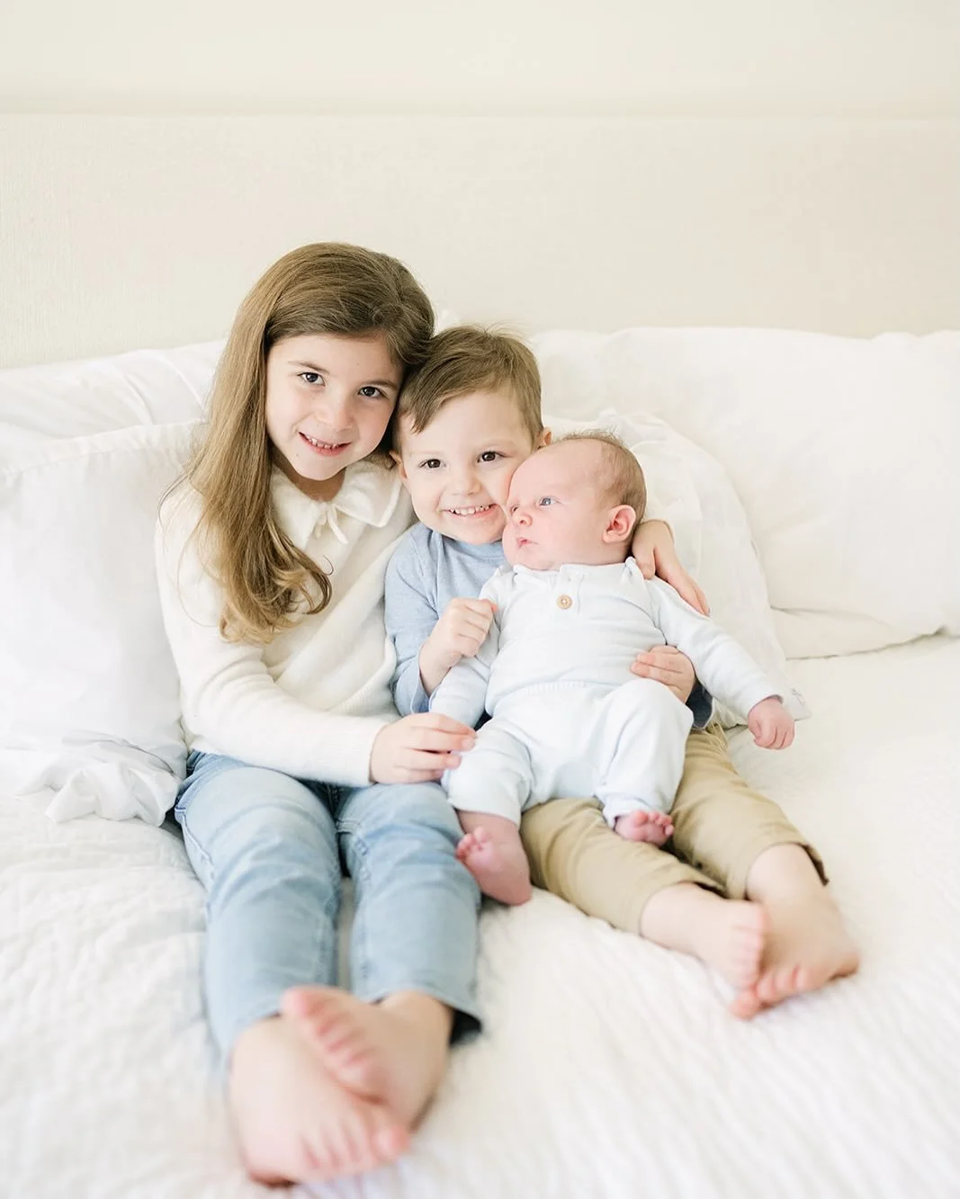 After a month of too much loss I can&rsquo;t stop thinking about the gift of time and importance of family. Time is the greatest gift and if you&rsquo;re lucky enough to be surrounded by love you truly have it all. ❤️ 

#tiffaniphotography1 

#darien