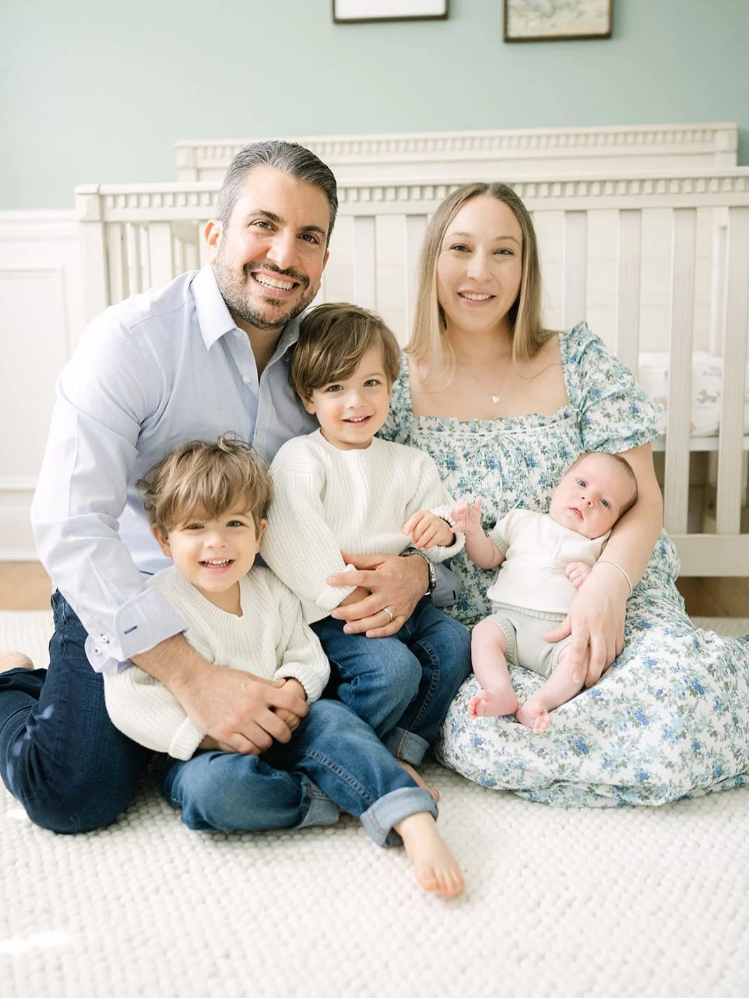 A Spring filled with love and light and I couldn&rsquo;t be more thankful!
Such an honor to capture this beautiful family as they welcomed their baby boy @elizabethdepalma_ 

#darienmoms #newcanaanmoms #fairfieldcountymoms #westchesterphotographer #f