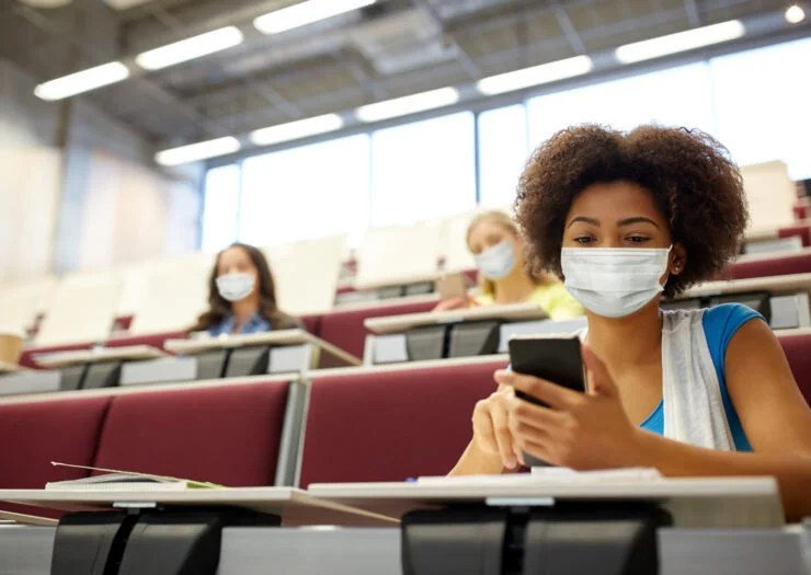 A Back-to-School (or Work) Guide to Endometriosis