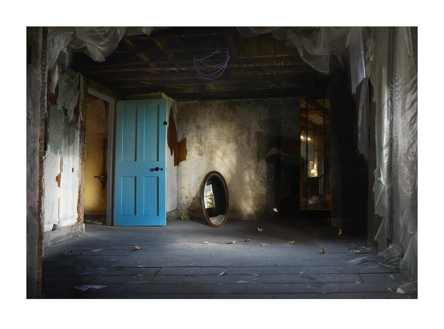 Suzanne Moxhay, Blue Door (large), 2021