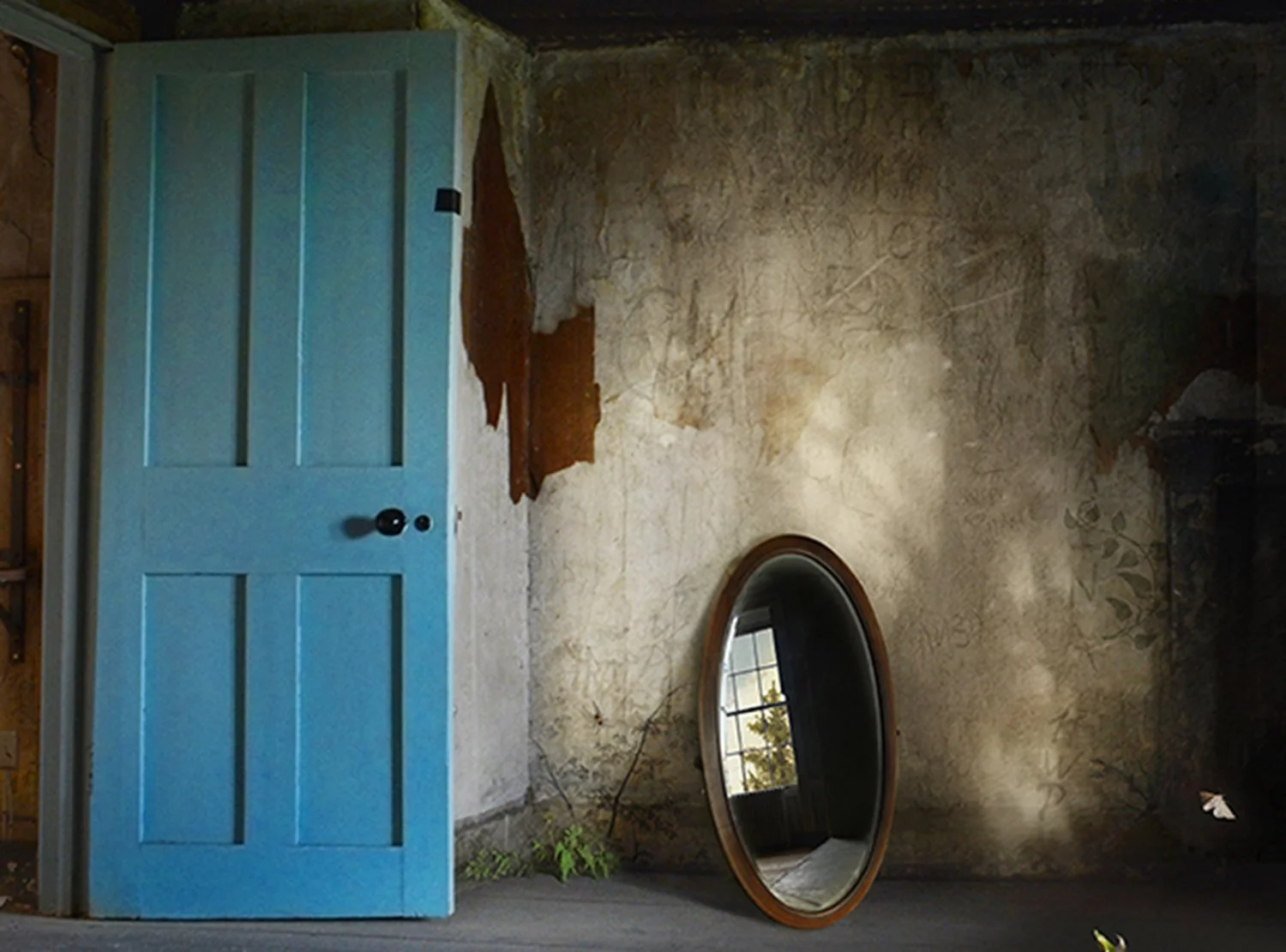 Suzanne-Moxhay-Blue-Door-Oliver-Projects-Gallery crop.jpg