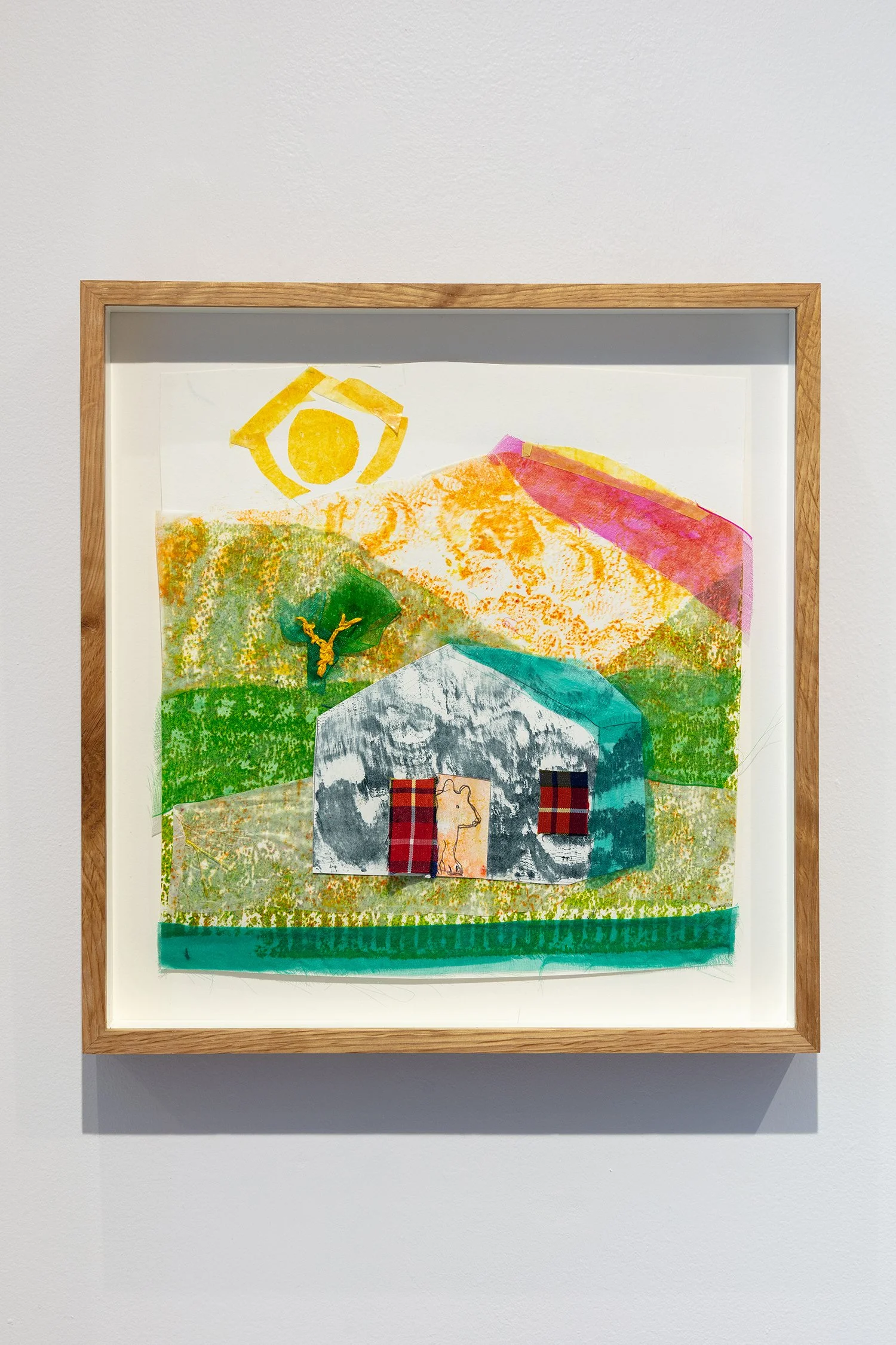 R-and-F-Mo-install-bear-hut-1-Oliver-Projects-Gallery.jpg