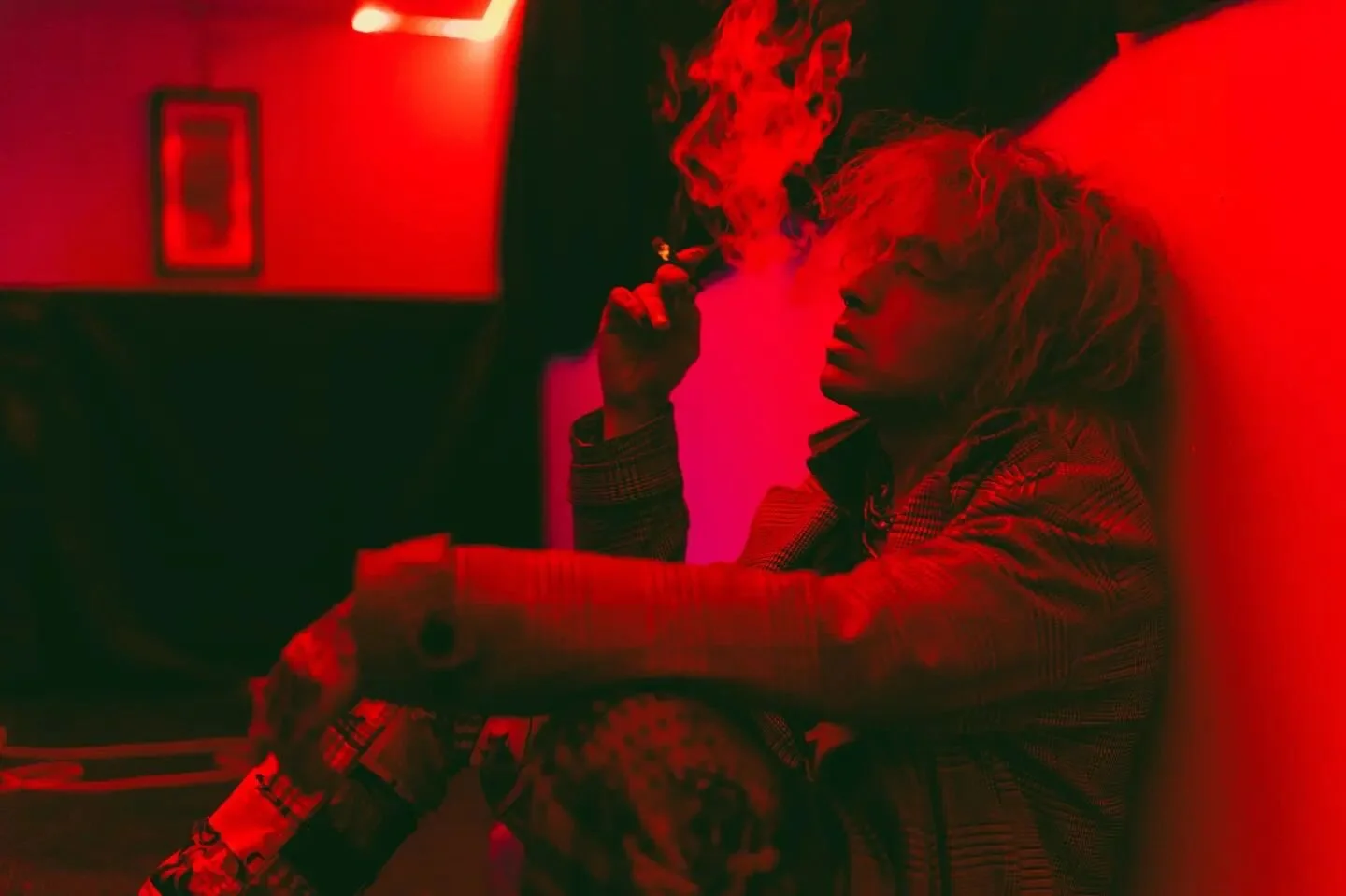 The homies @mikeyrotten &amp; @voltmusicofficial dropped an EP today. Go run it up it's 🔥🔥🔥
&bull;
&bull;
&bull;
&bull;
#streetmeetdc #walkwithlocals #streetmeetla #streetmeetwa #abqstreetmeet #streetmeetok #miashooters #portraitmeetdc #portcult #