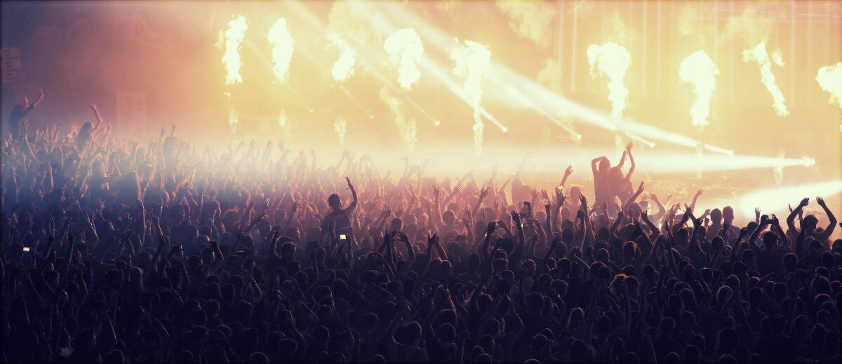 Big Crowd Photo.jpg