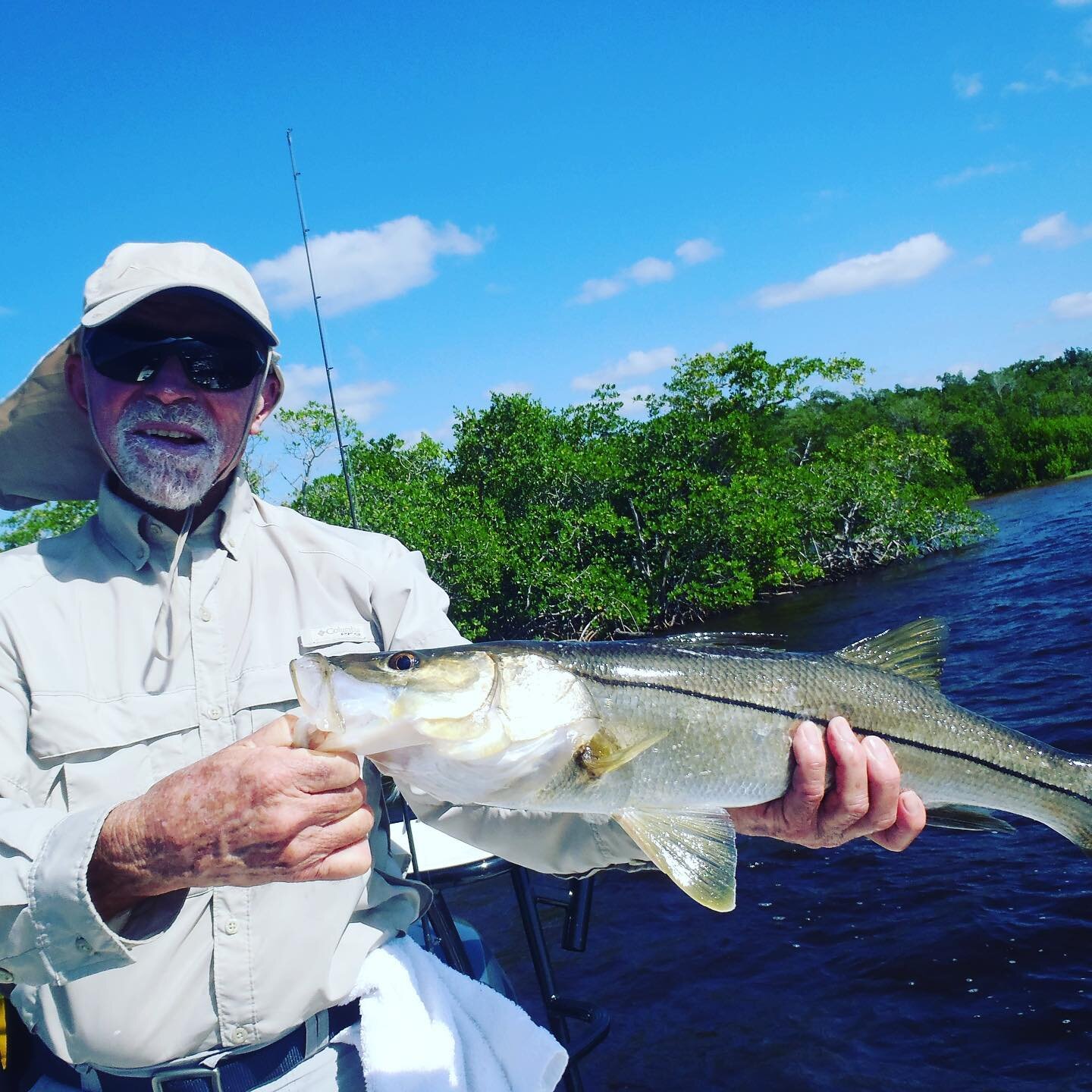 Happy to Fathers Day to the man that gave me my love for the sea!
