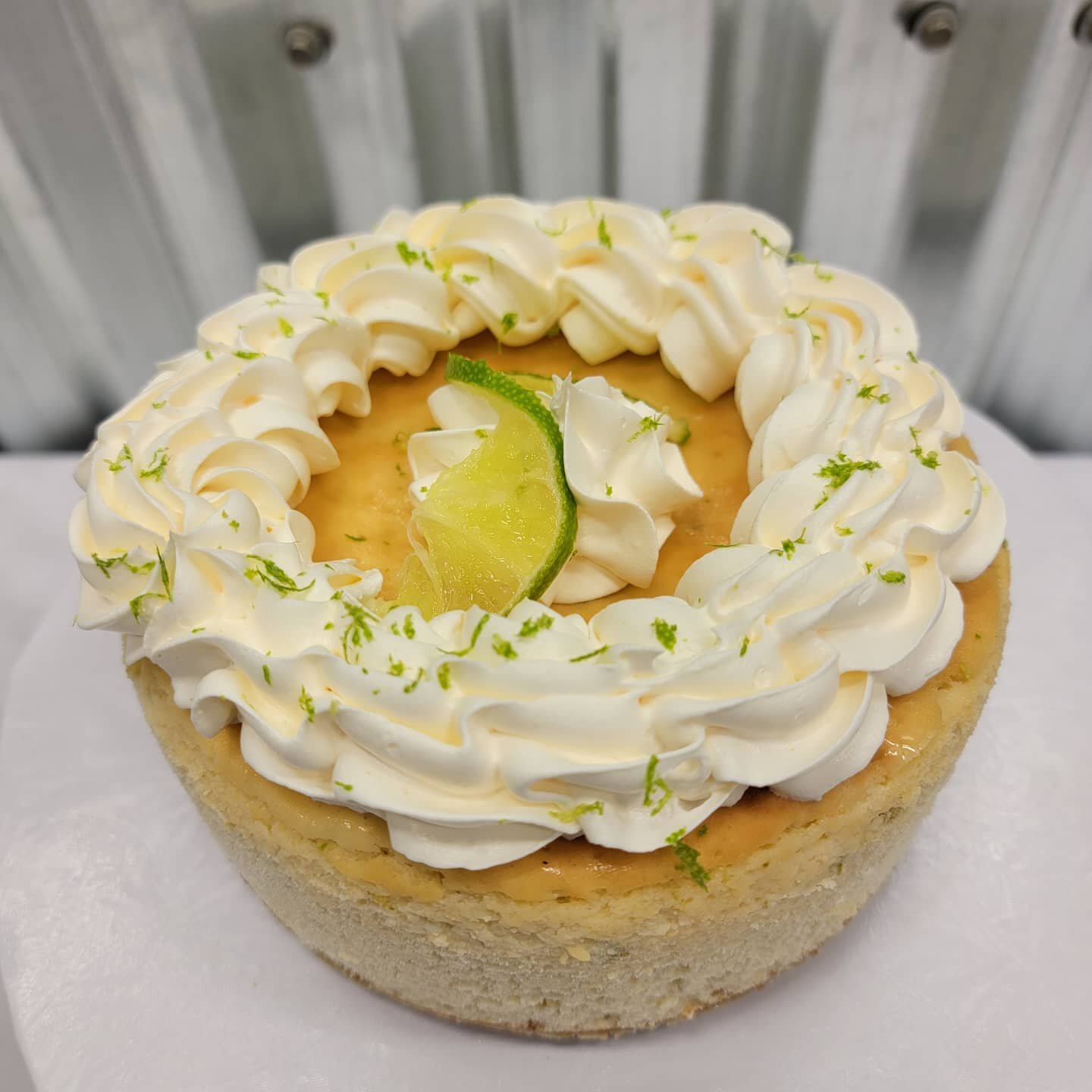 Have you tried our key lime cheesecake? Order it from us or enjoy a slice at @graytonseafoodco 

#sweetnessinyourlife #bestcakeson30a #graytonseafoodco #cheesecakes #seagroveplaza #southwalton #30alocalbusiness #madefromscratch #madewithlove #sweeton