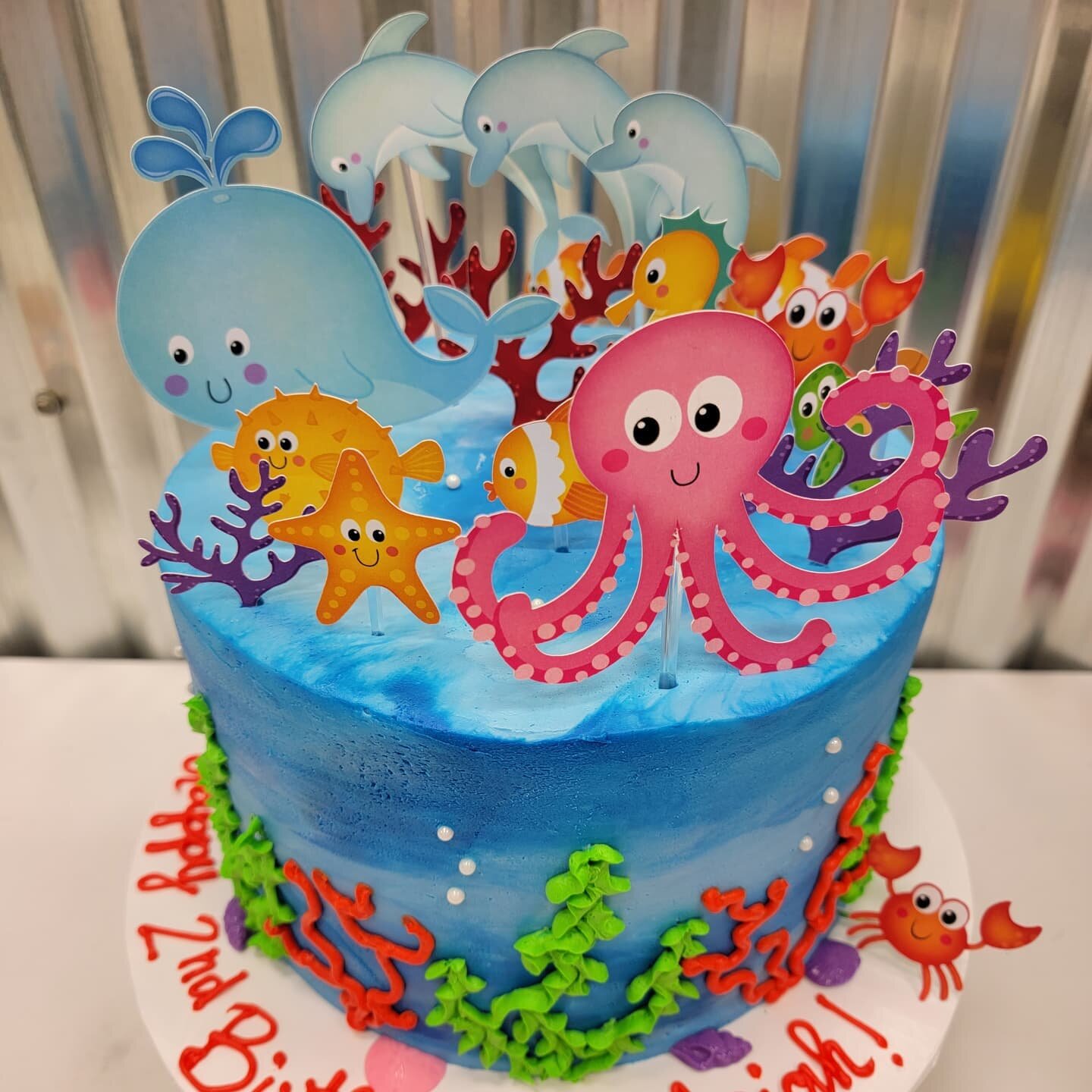 Under the sea birthday cake. So fun!

#sweetnessinyourlife #bestcakeson30a #birthdaycakes #cakesofinstagram #customcaketoppers #seagroveplaza #southwalton #30alocalbusiness #madefromscratch #madewithlove #sweeton30a