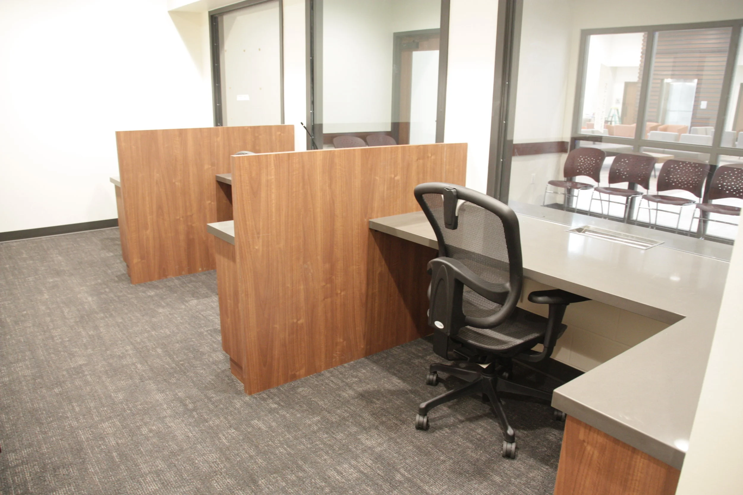 Corporate Workspace (1).JPG